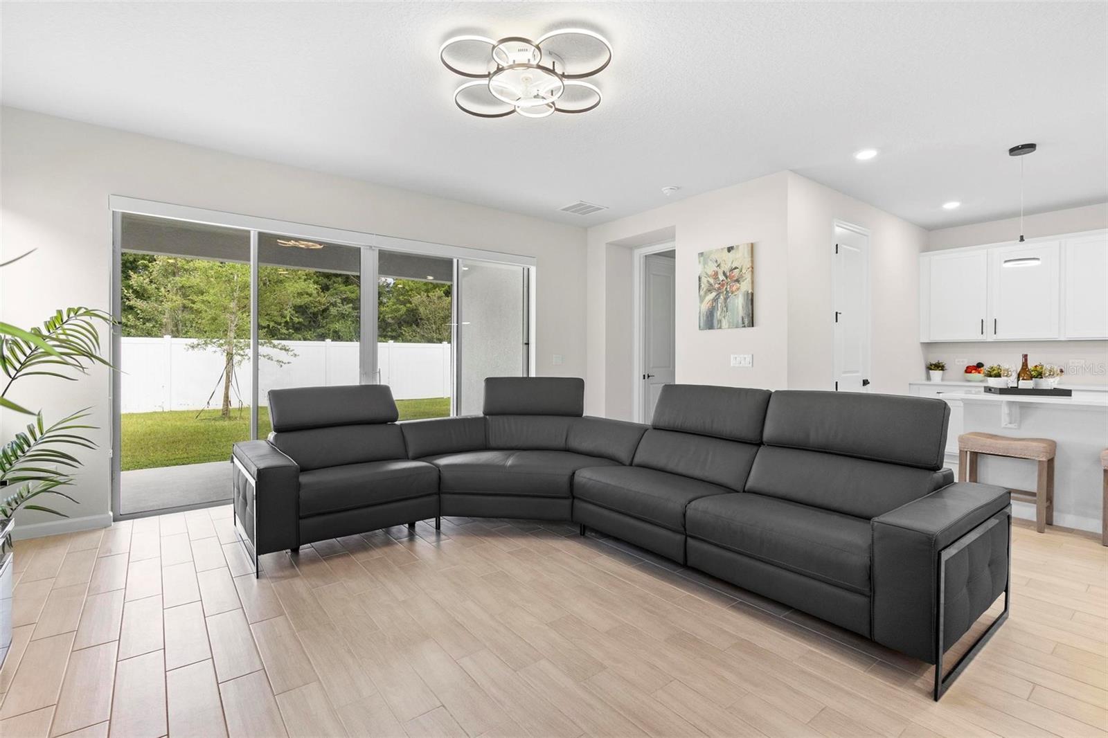 1002 RIVER FALLS CIR, DELAND, FL, 32720