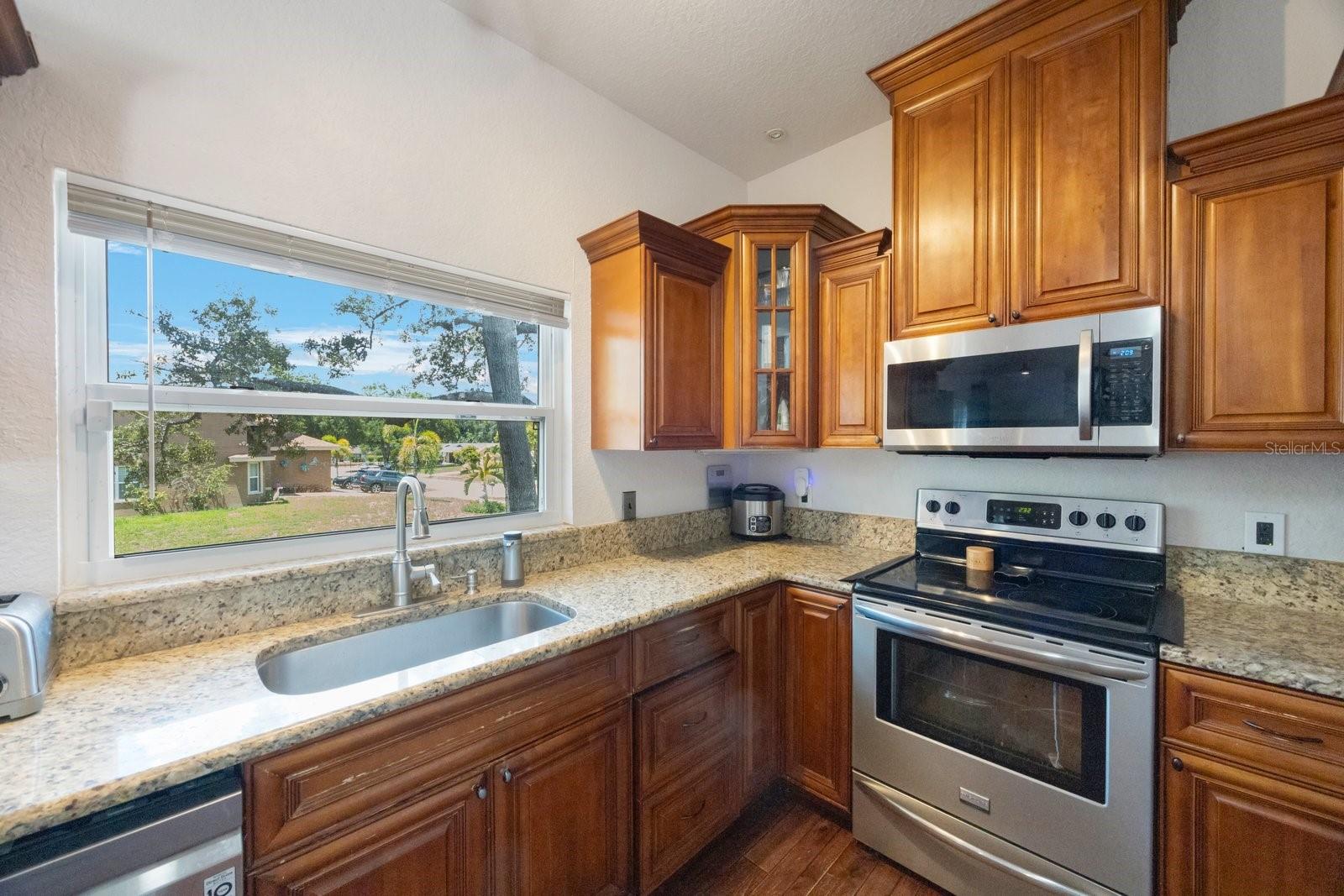 2000 BRENT PL, PALM HARBOR, FL, 34683