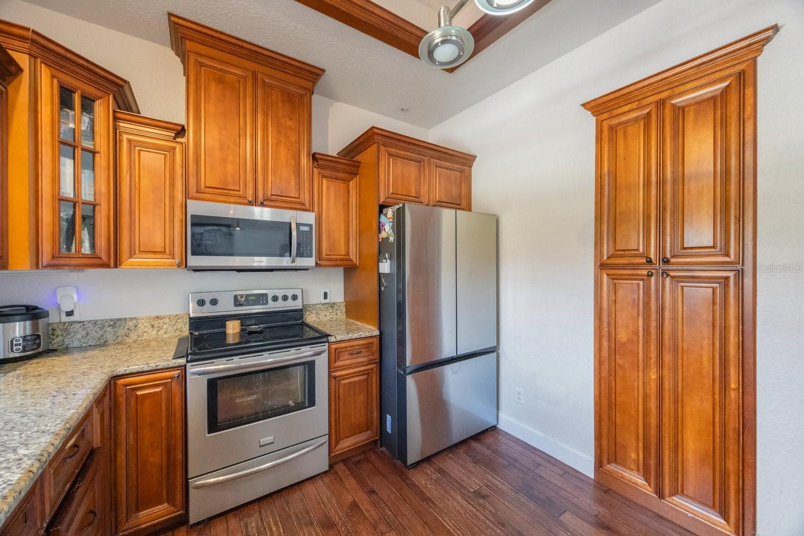 2000 BRENT PL, PALM HARBOR, FL, 34683