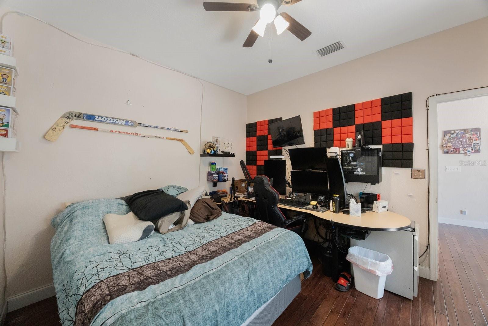 2000 BRENT PL, PALM HARBOR, FL, 34683
