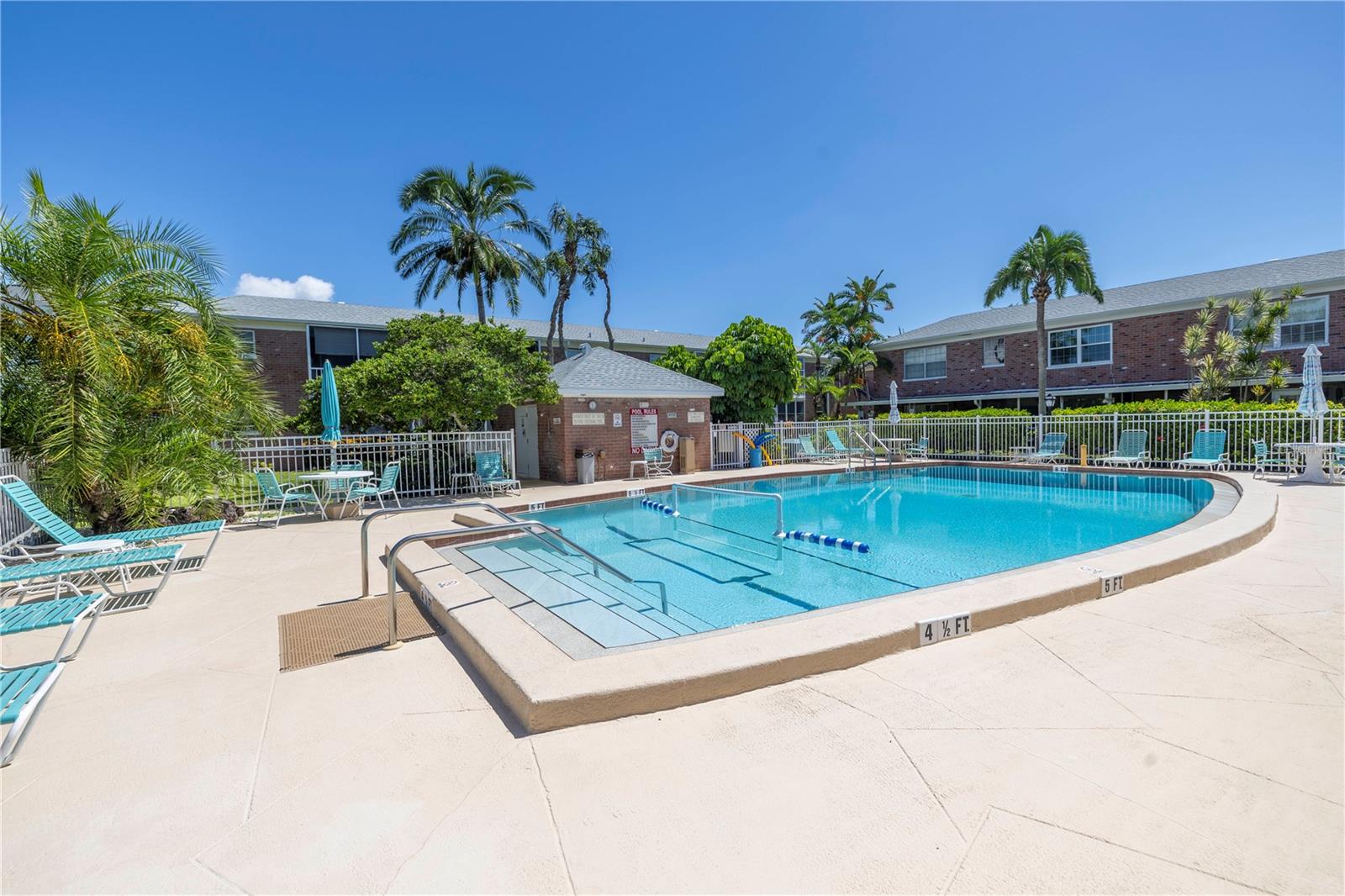 4115 34TH WAY S #195, ST PETERSBURG, FL, 33711