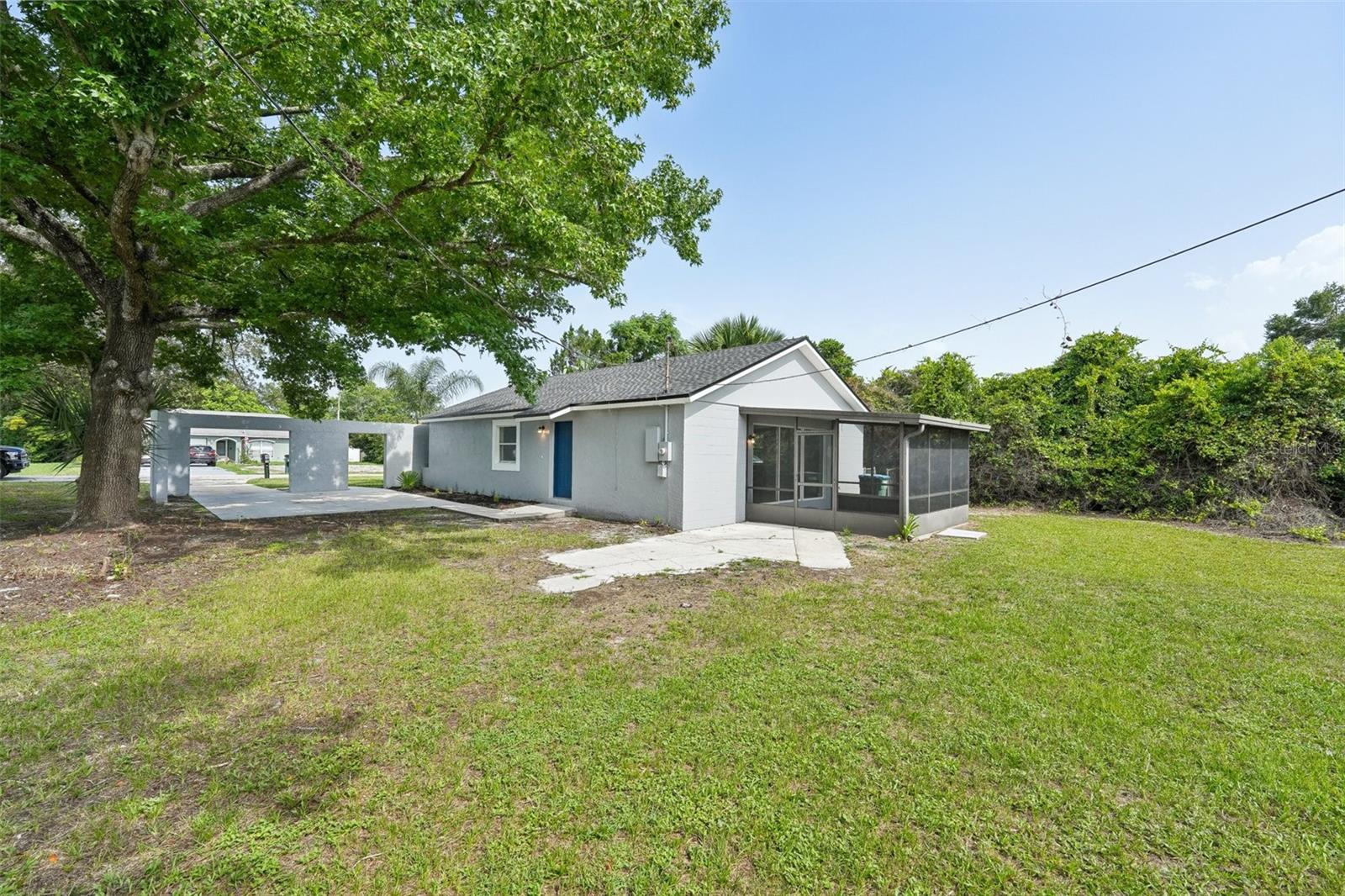 572 GALLOWAY AVE, DELTONA, FL, 32725