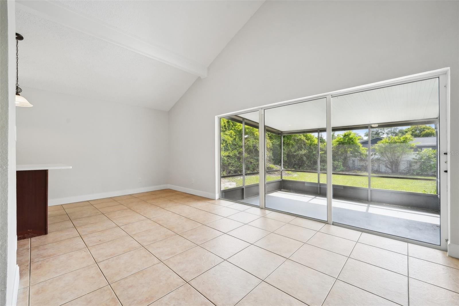 572 GALLOWAY AVE, DELTONA, FL, 32725
