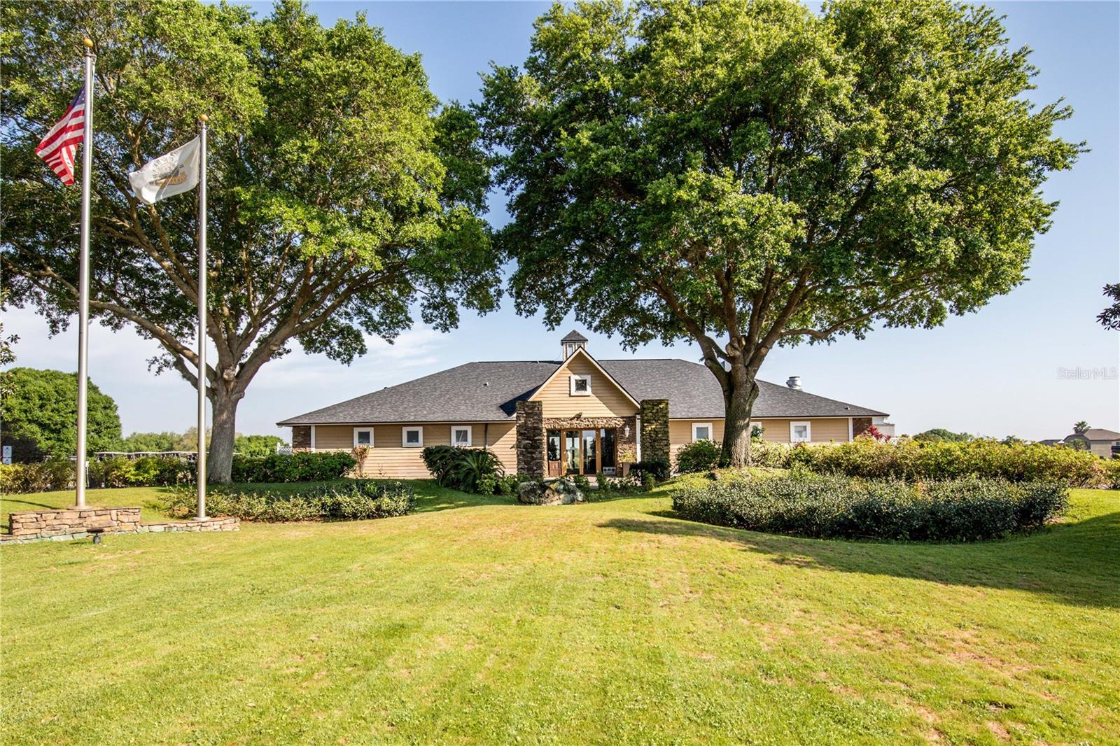 36717 BARRINGTON DR, EUSTIS, FL, 32736