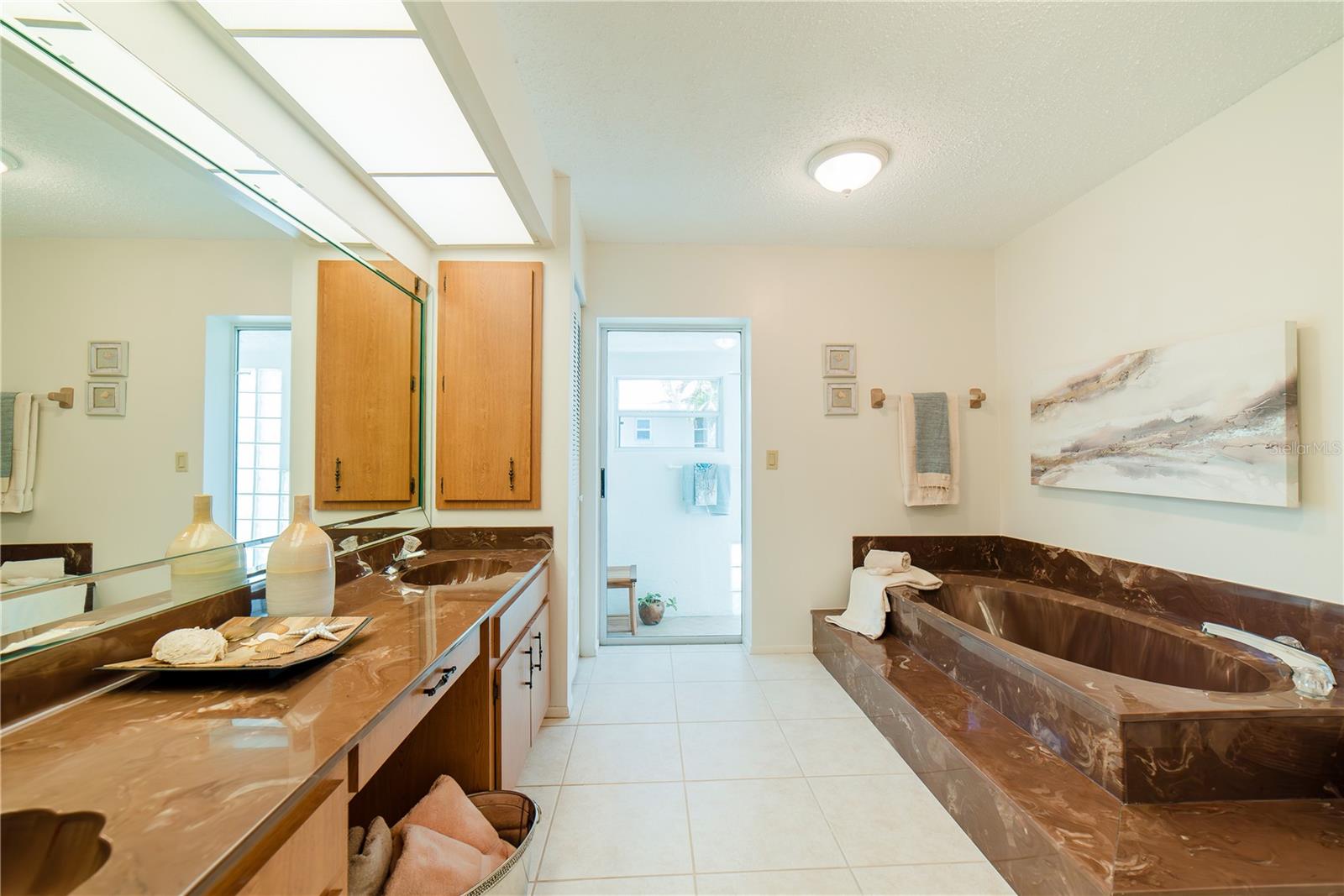 3440 DOWNING ST W, ENGLEWOOD, FL, 34224