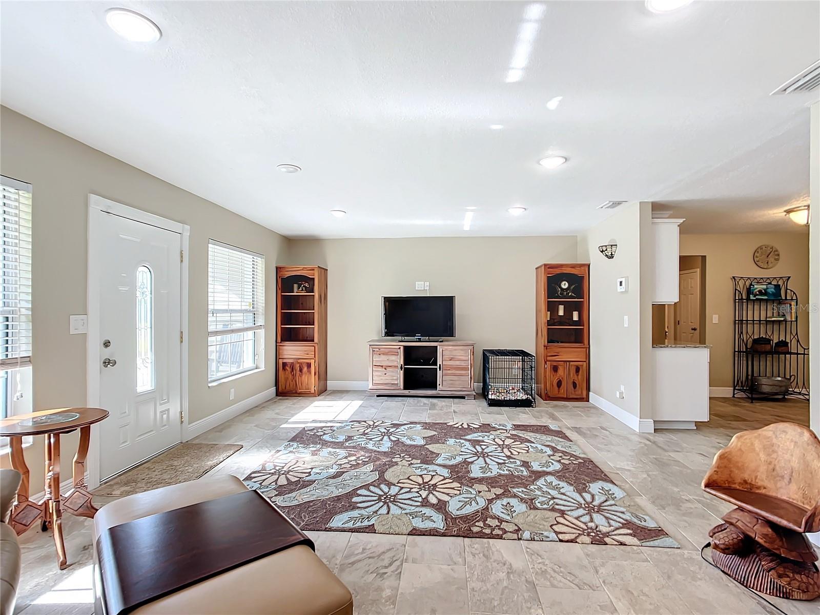 556 NW 9TH AVE, CRYSTAL RIVER, FL, 34428