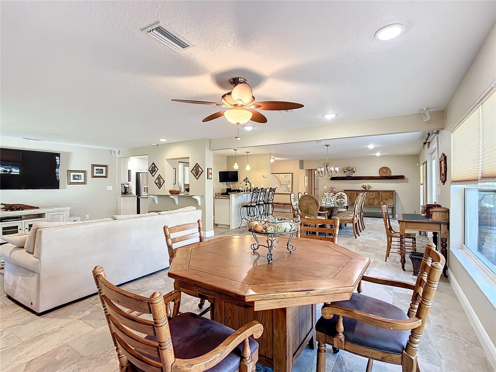 556 NW 9TH AVE, CRYSTAL RIVER, FL, 34428