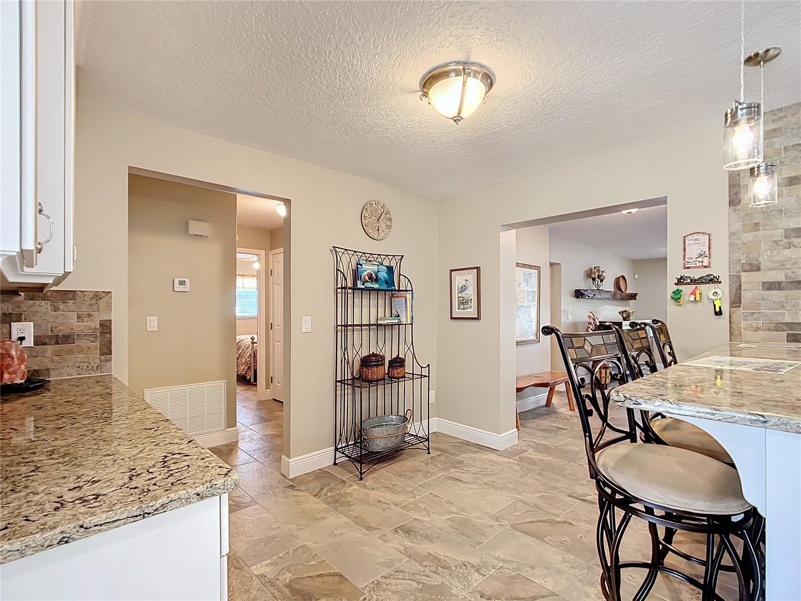 556 NW 9TH AVE, CRYSTAL RIVER, FL, 34428