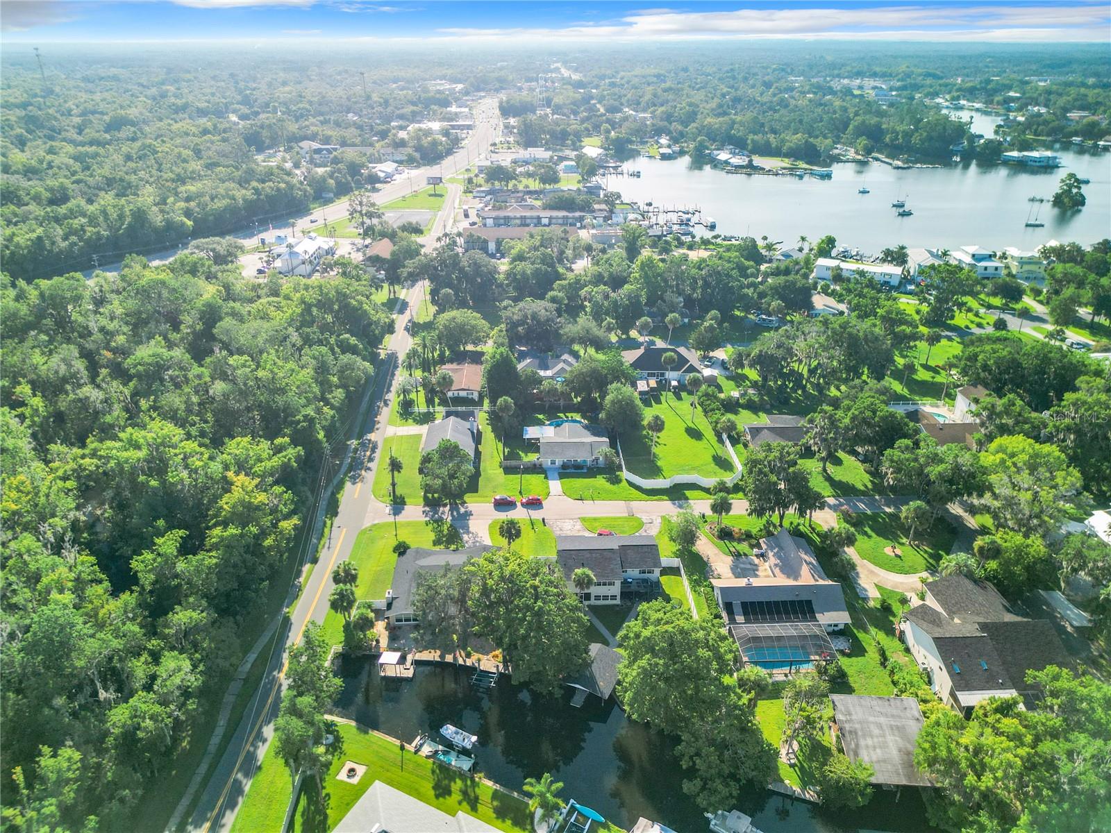 556 NW 9TH AVE, CRYSTAL RIVER, FL, 34428