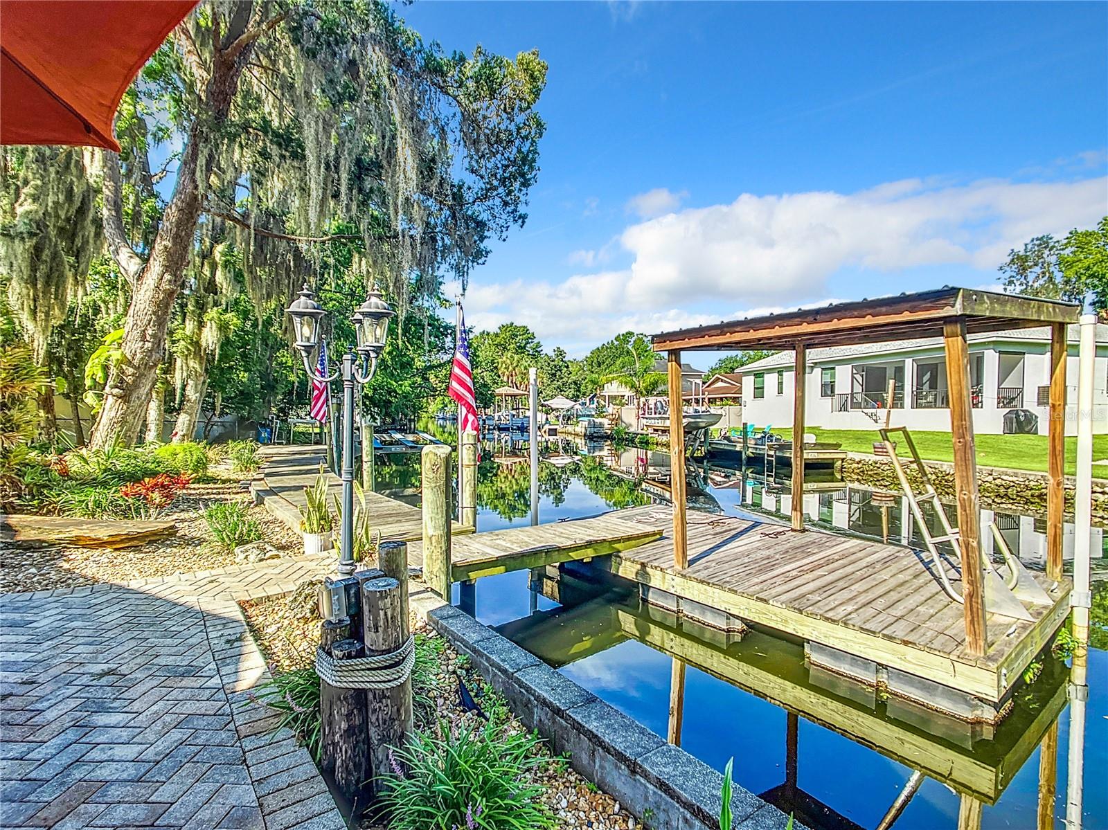 556 NW 9TH AVE, CRYSTAL RIVER, FL, 34428