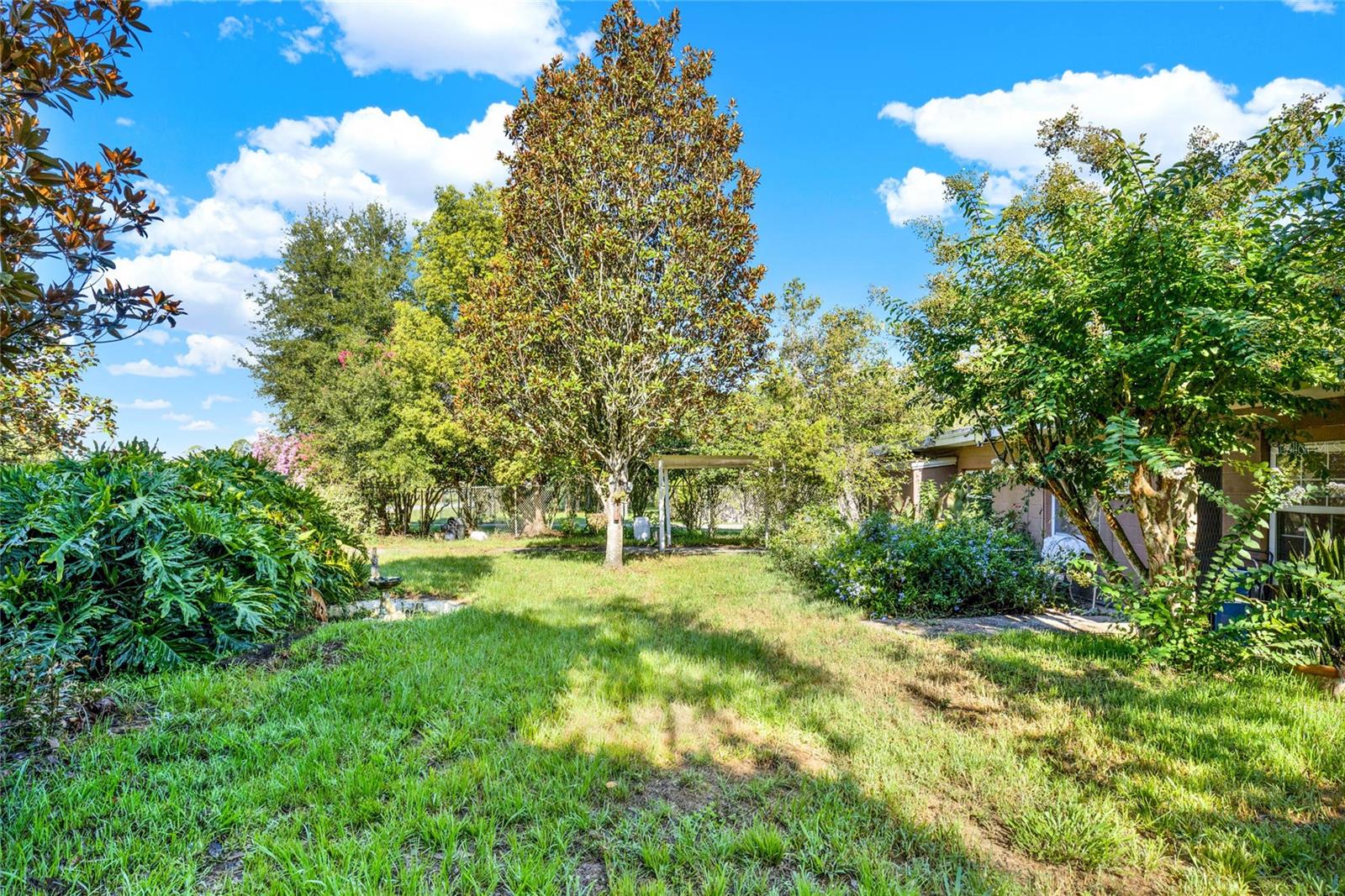 20621 SE HIGHWAY 42, UMATILLA, FL, 32784
