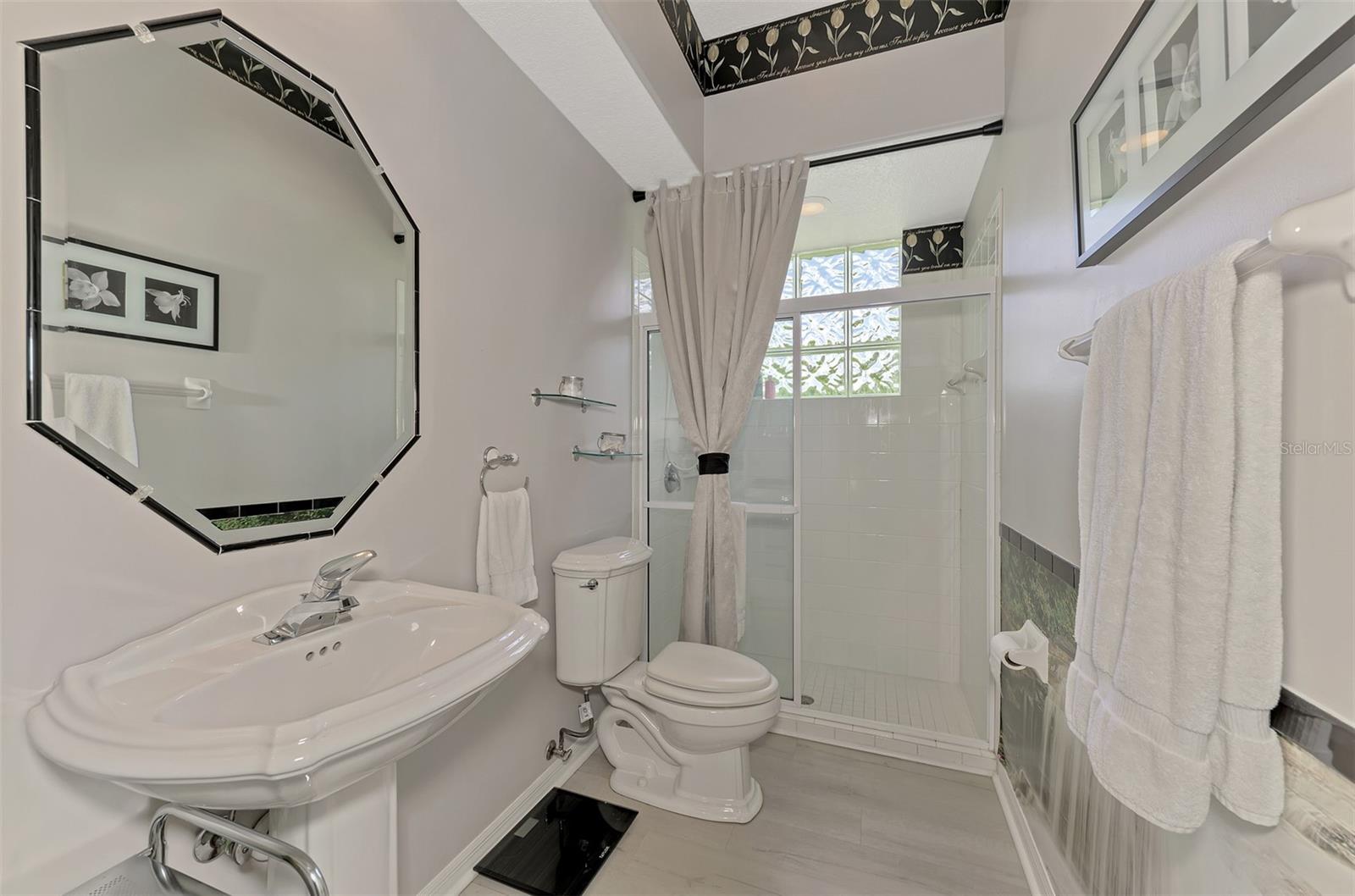 9044 MISTY CREEK DR, SARASOTA, FL, 34241