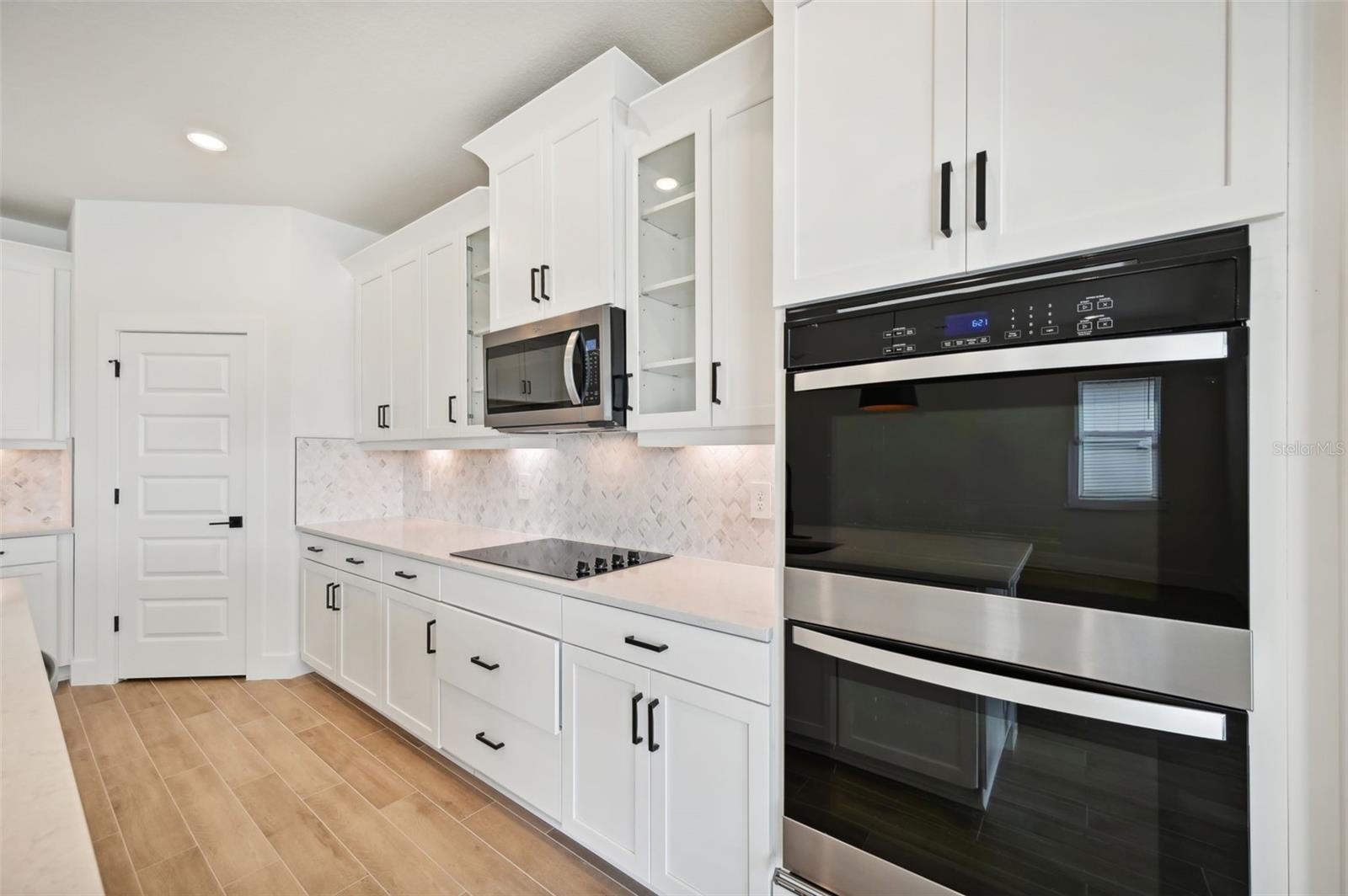 108 RUNAWAY FIELD AVE, NOKOMIS, FL, 34275