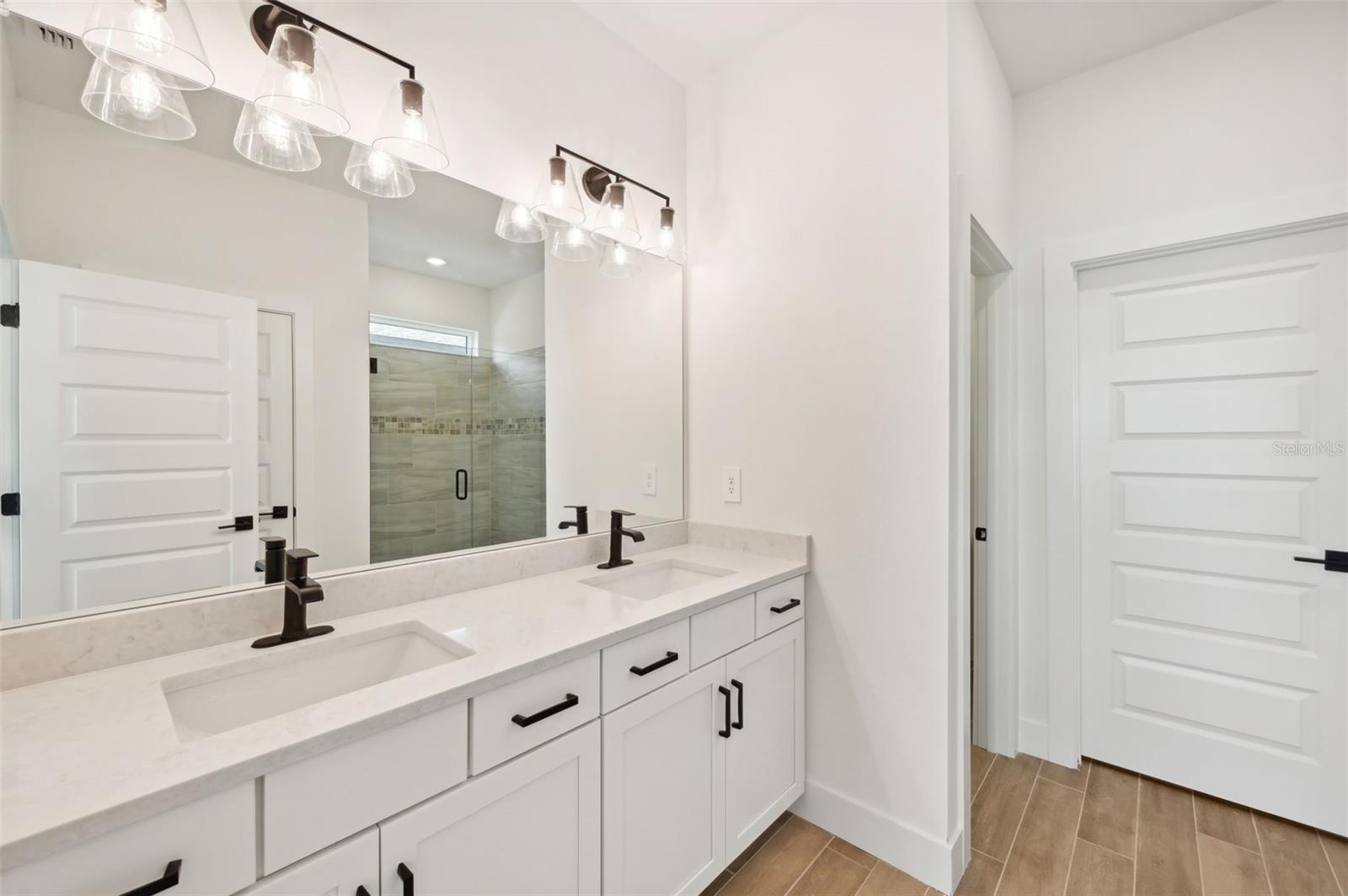 108 RUNAWAY FIELD AVE, NOKOMIS, FL, 34275