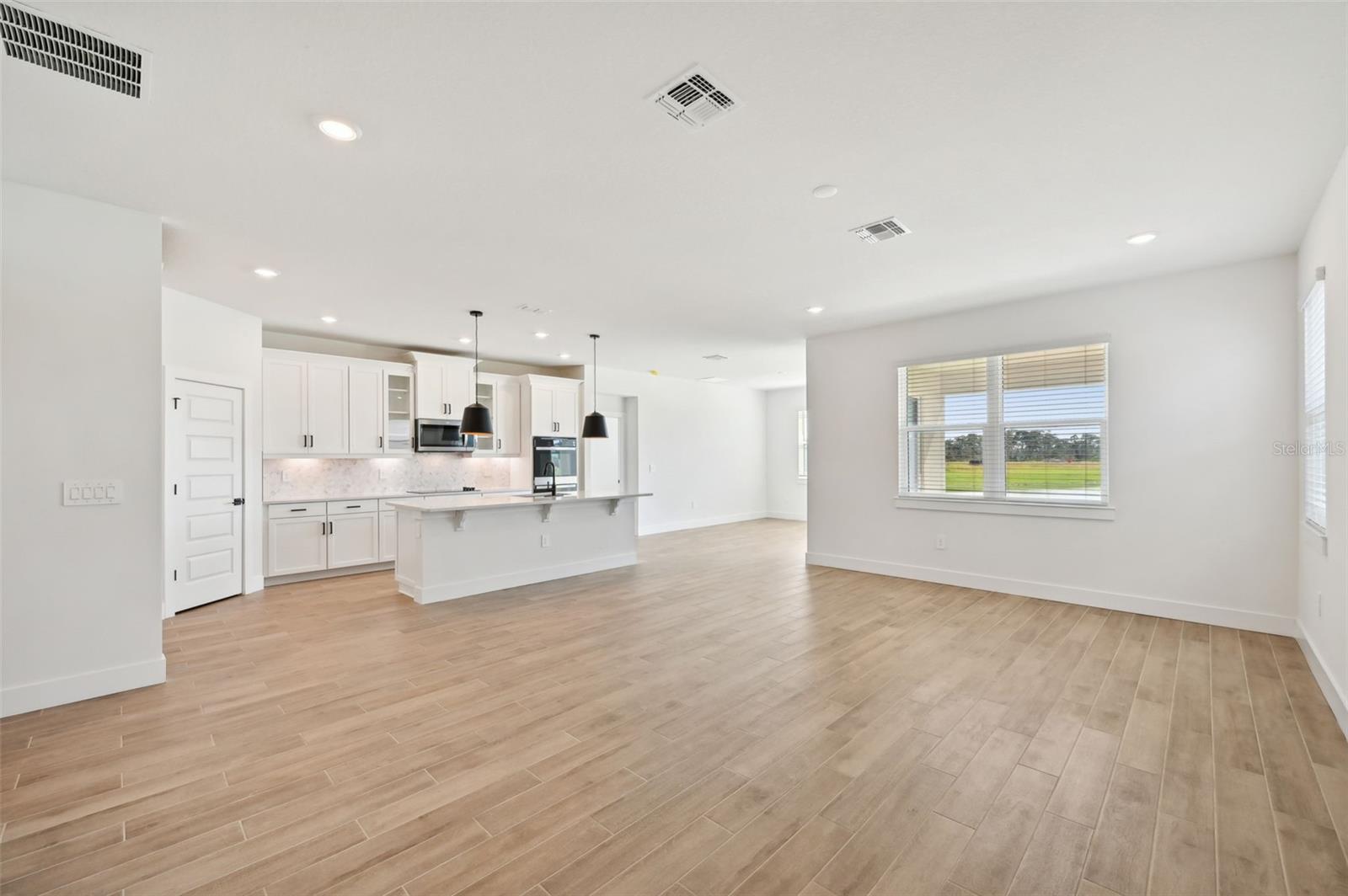 108 RUNAWAY FIELD AVE, NOKOMIS, FL, 34275
