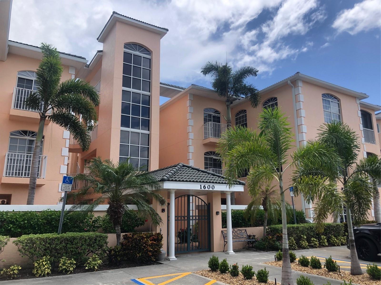 1607 GONDOLA PARK DR #1607, VENICE, FL, 34292