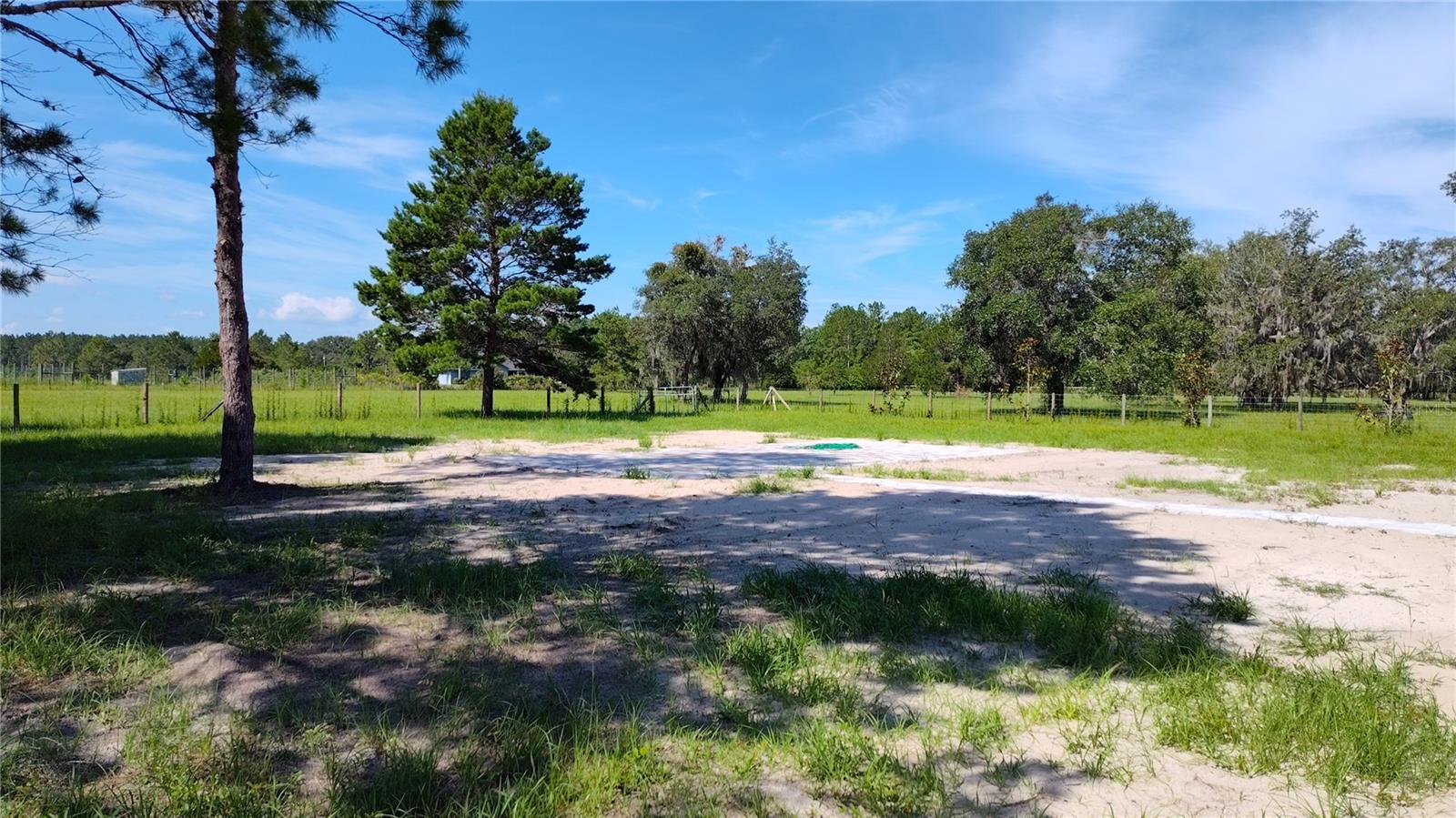 245 LITTLE BROWN CHURCH RD, PIERSON, FL, 32180