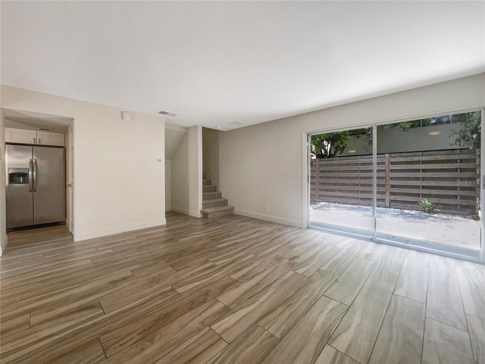 1052 LONGFELLOW CIR, SARASOTA, FL, 34243