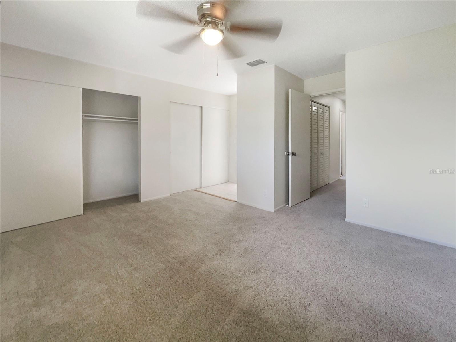1052 LONGFELLOW CIR, SARASOTA, FL, 34243