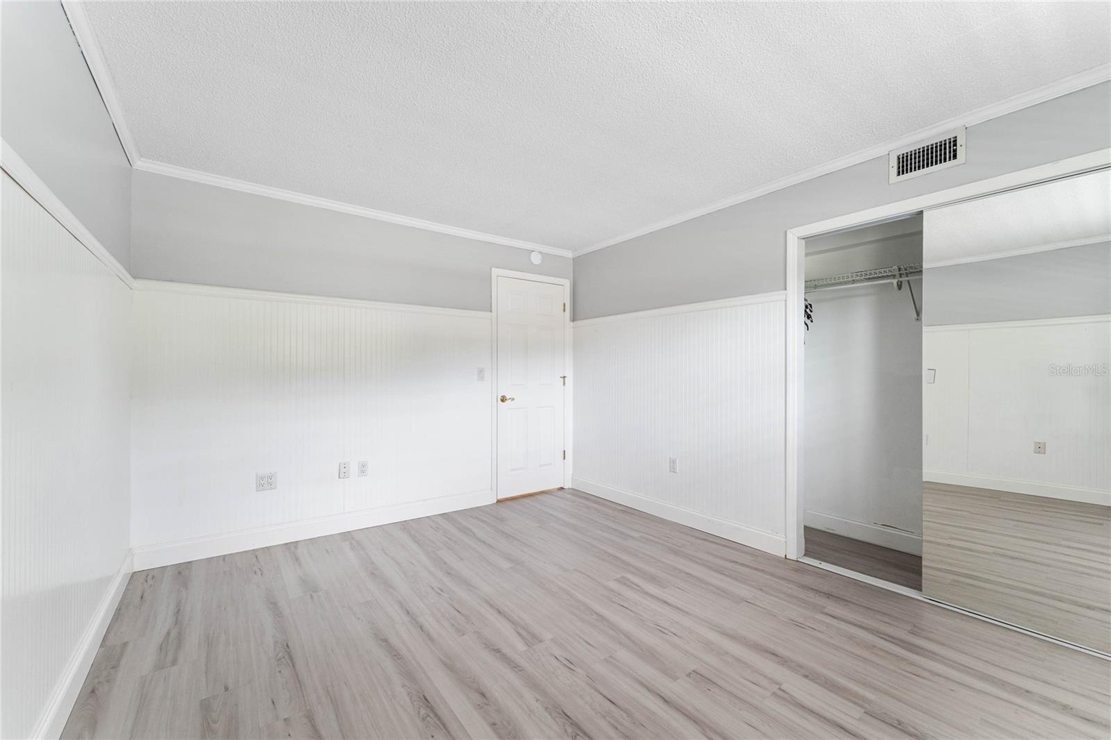 101 N GRANDVIEW ST #205, MOUNT DORA, FL, 32757