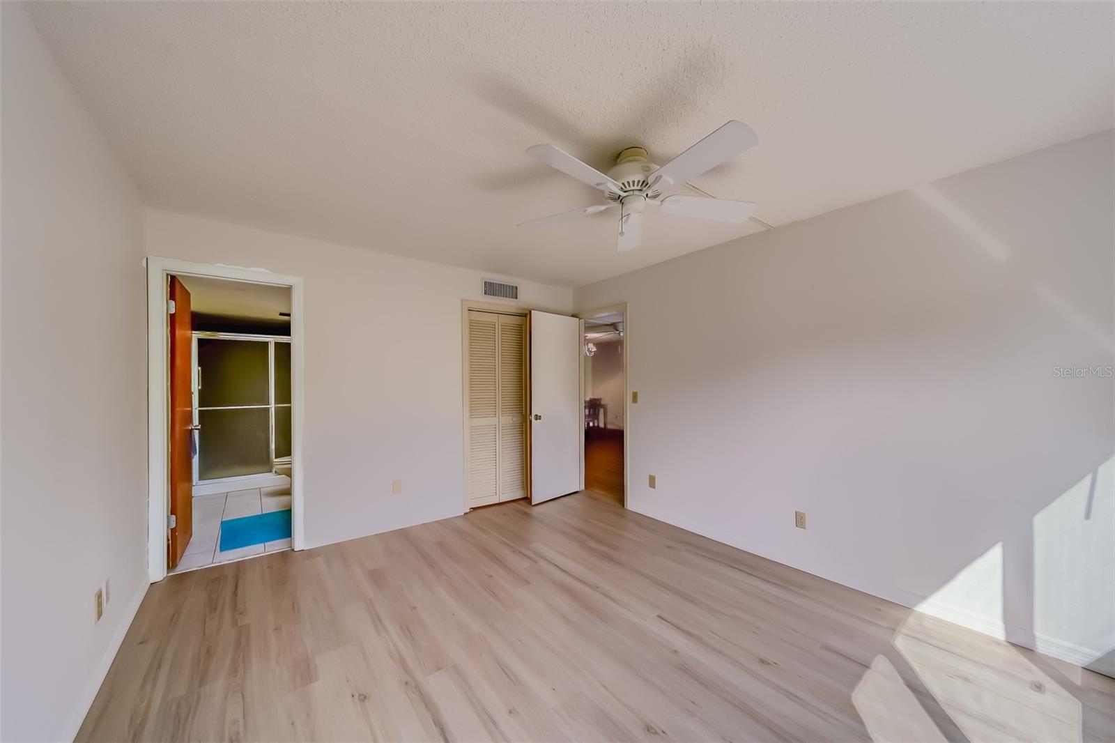 2555 ROYAL PINES CIR #15-C, CLEARWATER, FL, 33763