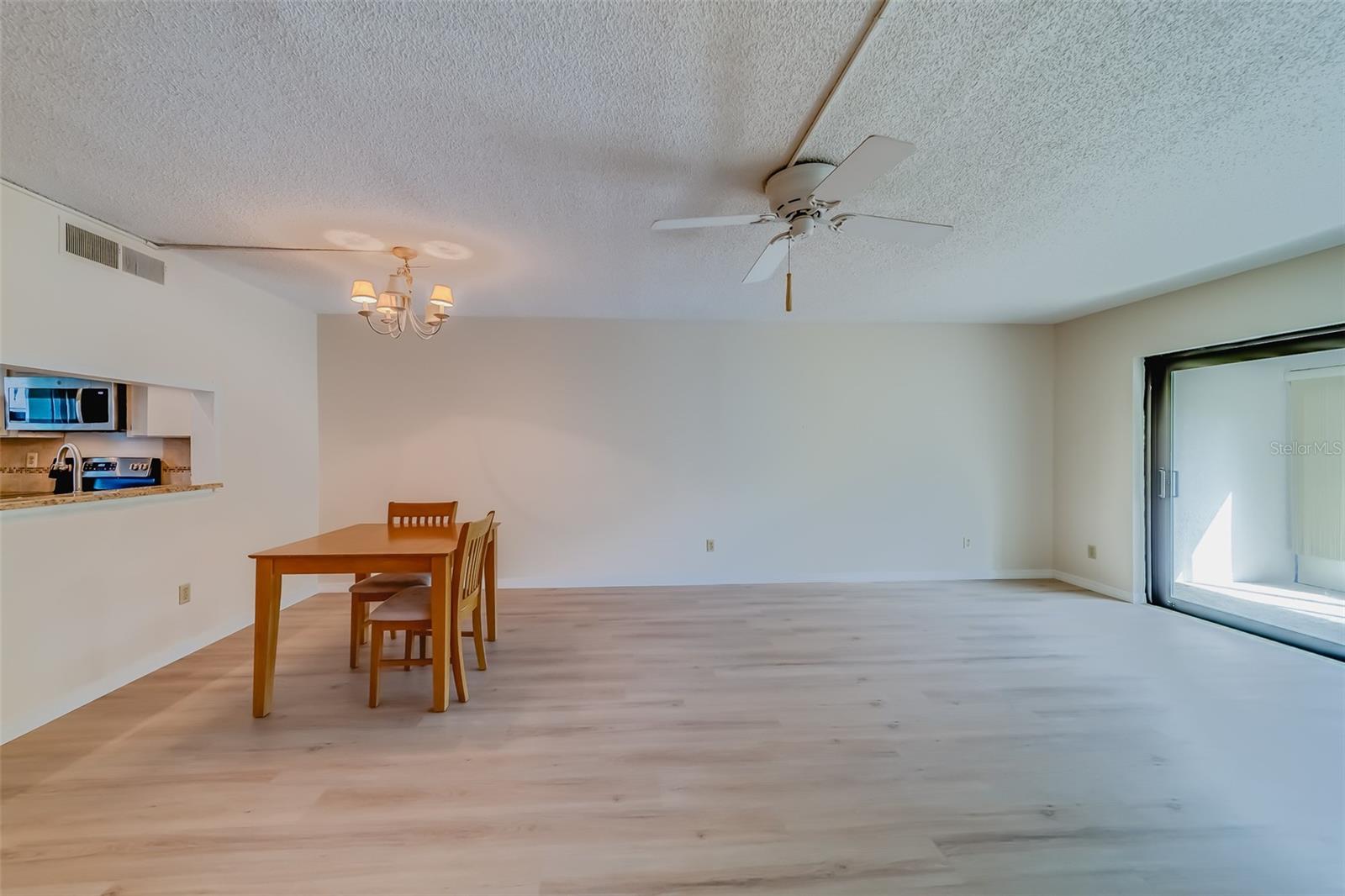 2555 ROYAL PINES CIR #15-C, CLEARWATER, FL, 33763