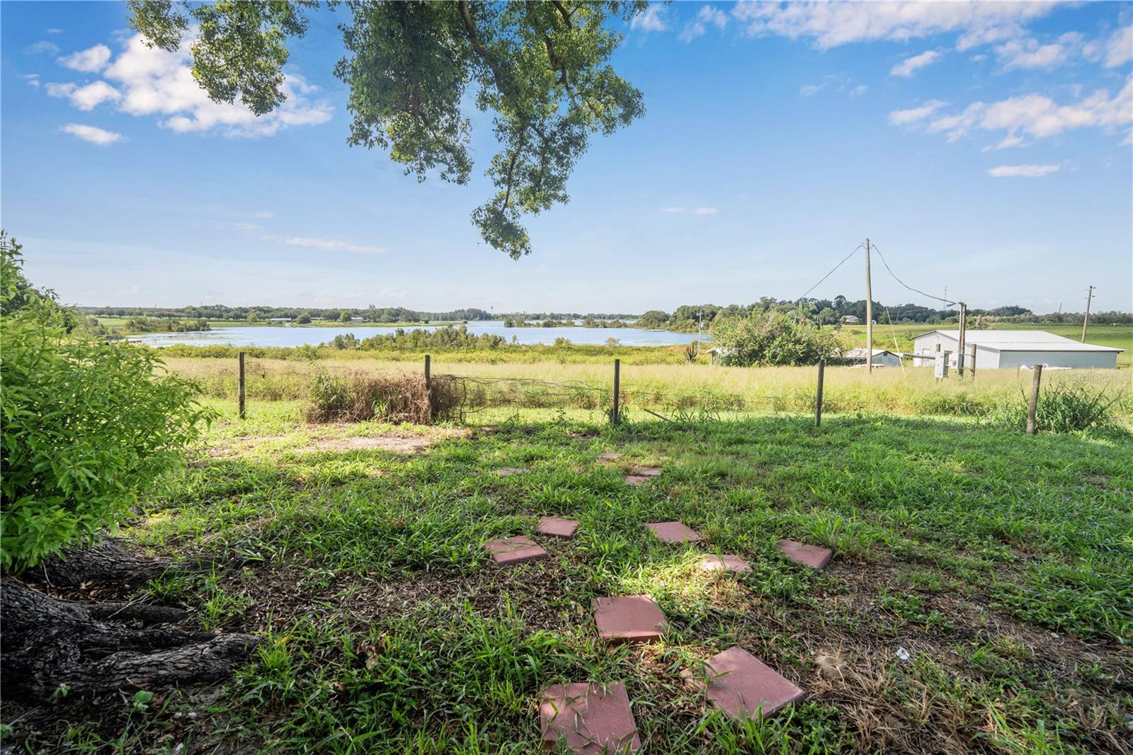 420 W GATES AVE, LAKE HAMILTON, FL, 33851