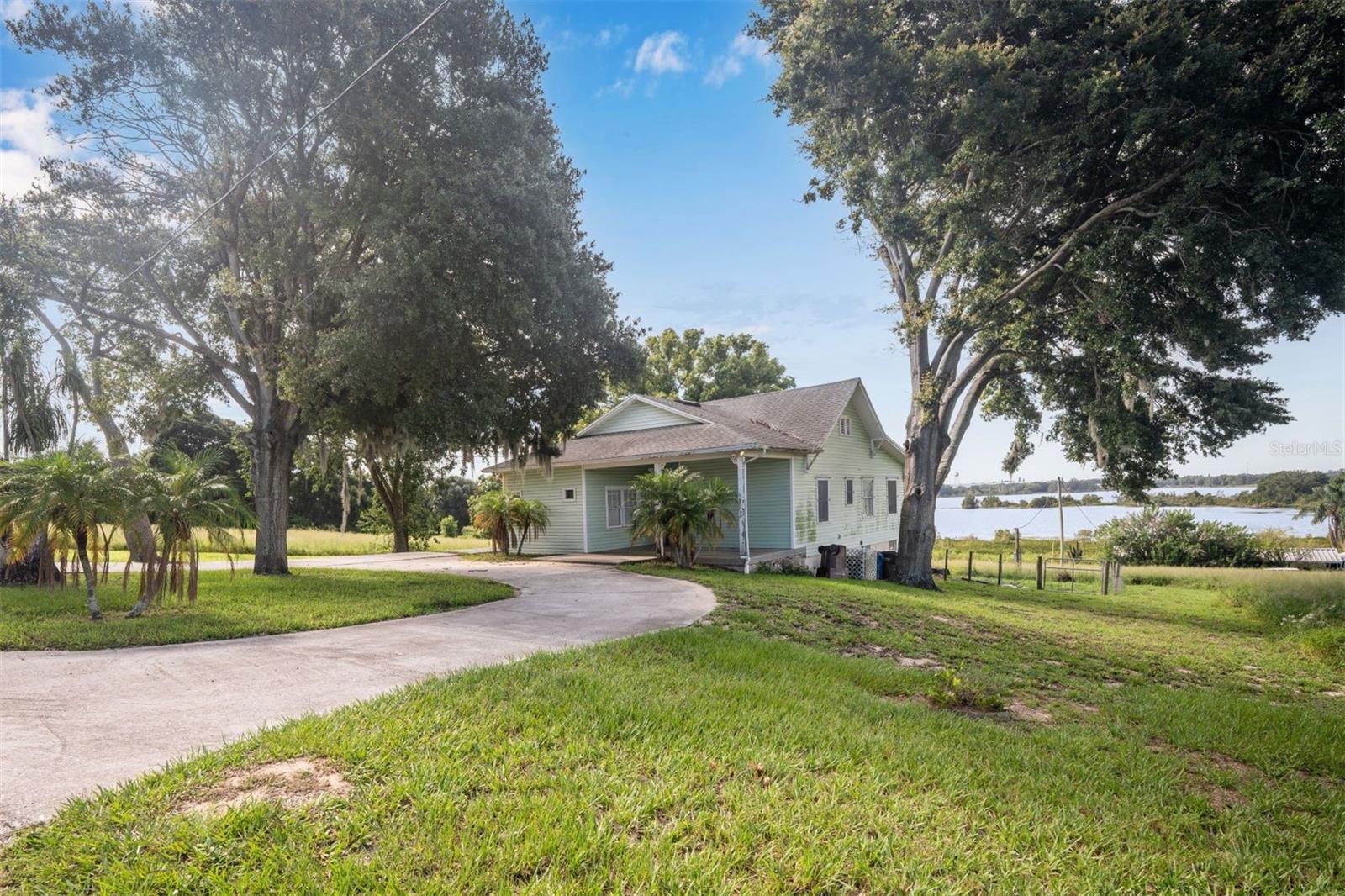 420 W GATES AVE, LAKE HAMILTON, FL, 33851