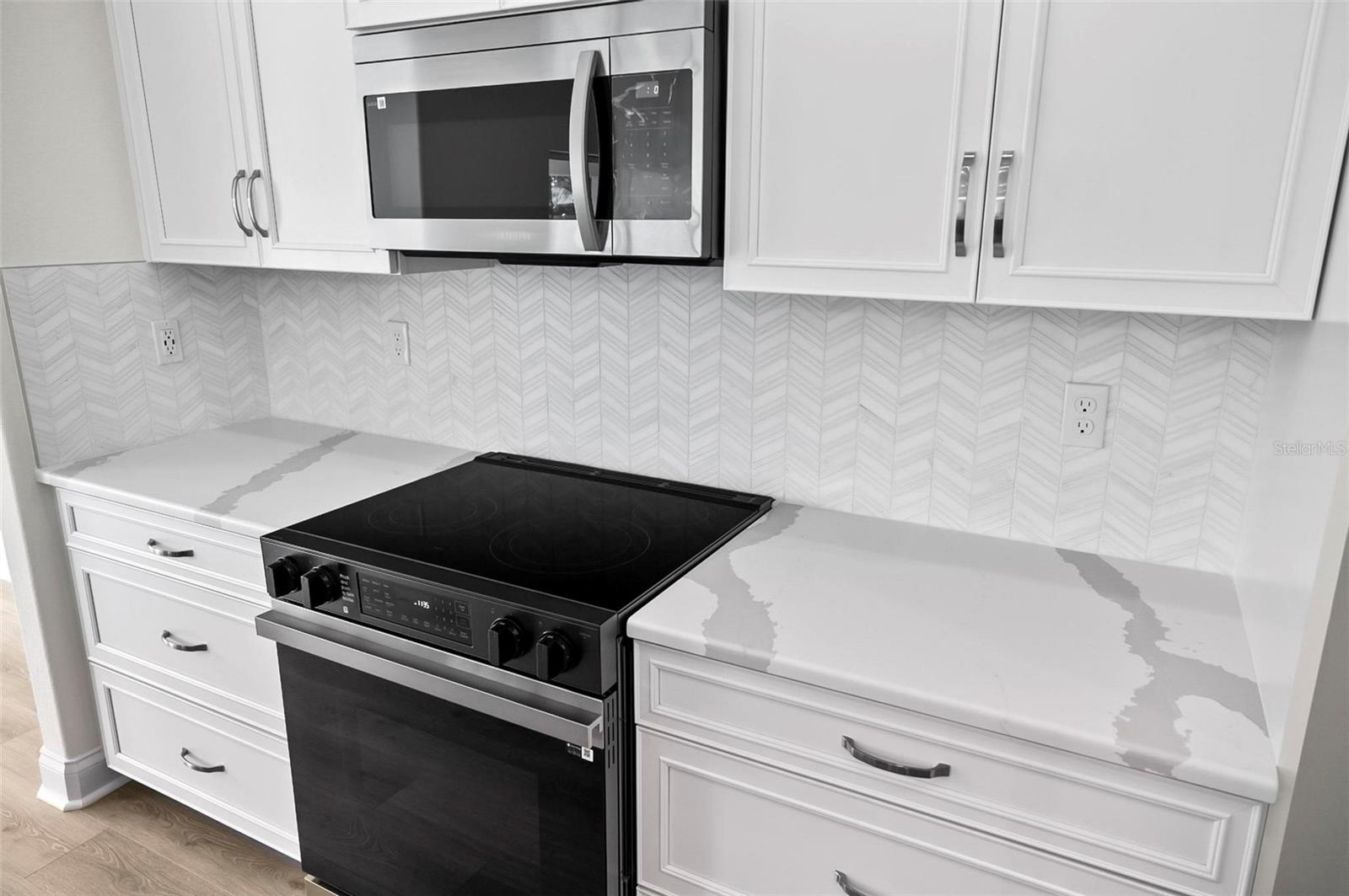 4 PINELARK LN, PALM COAST, FL, 32164