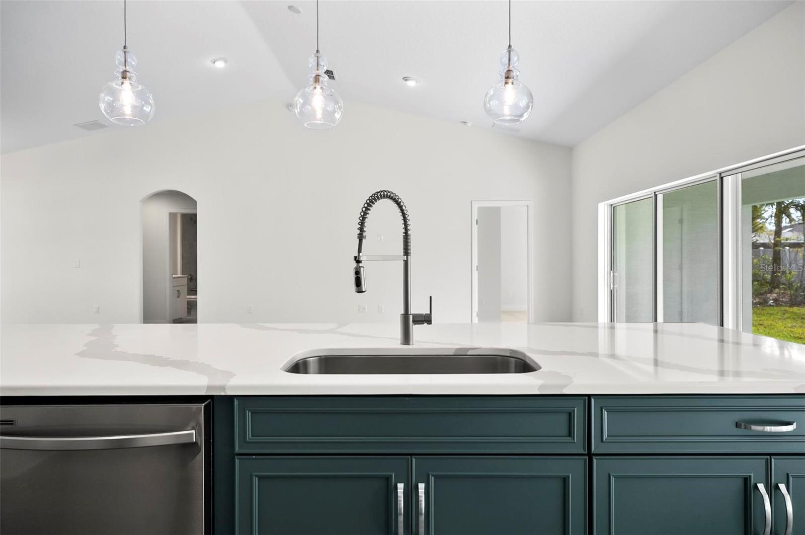 4 PINELARK LN, PALM COAST, FL, 32164