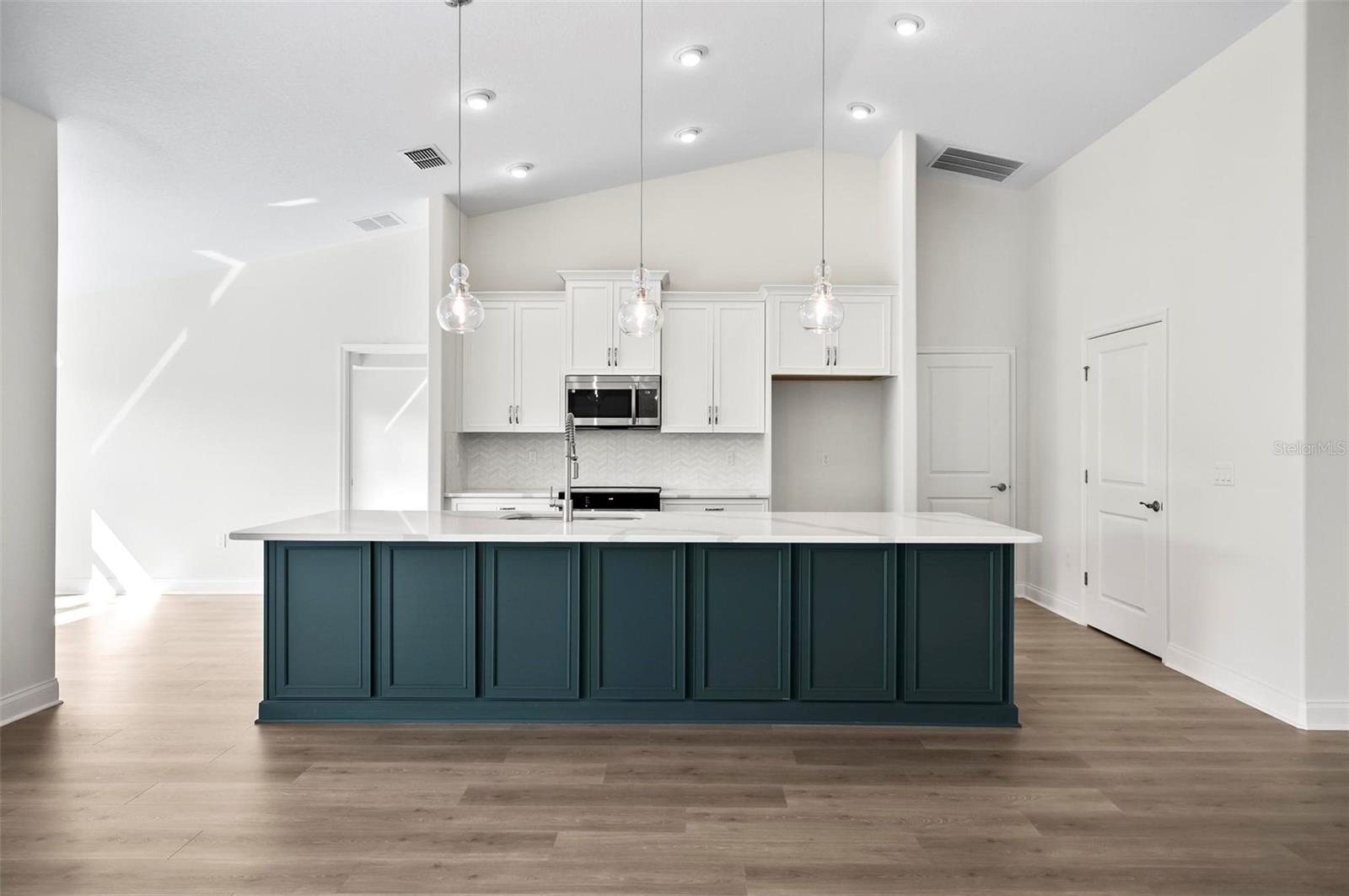 4 PINELARK LN, PALM COAST, FL, 32164