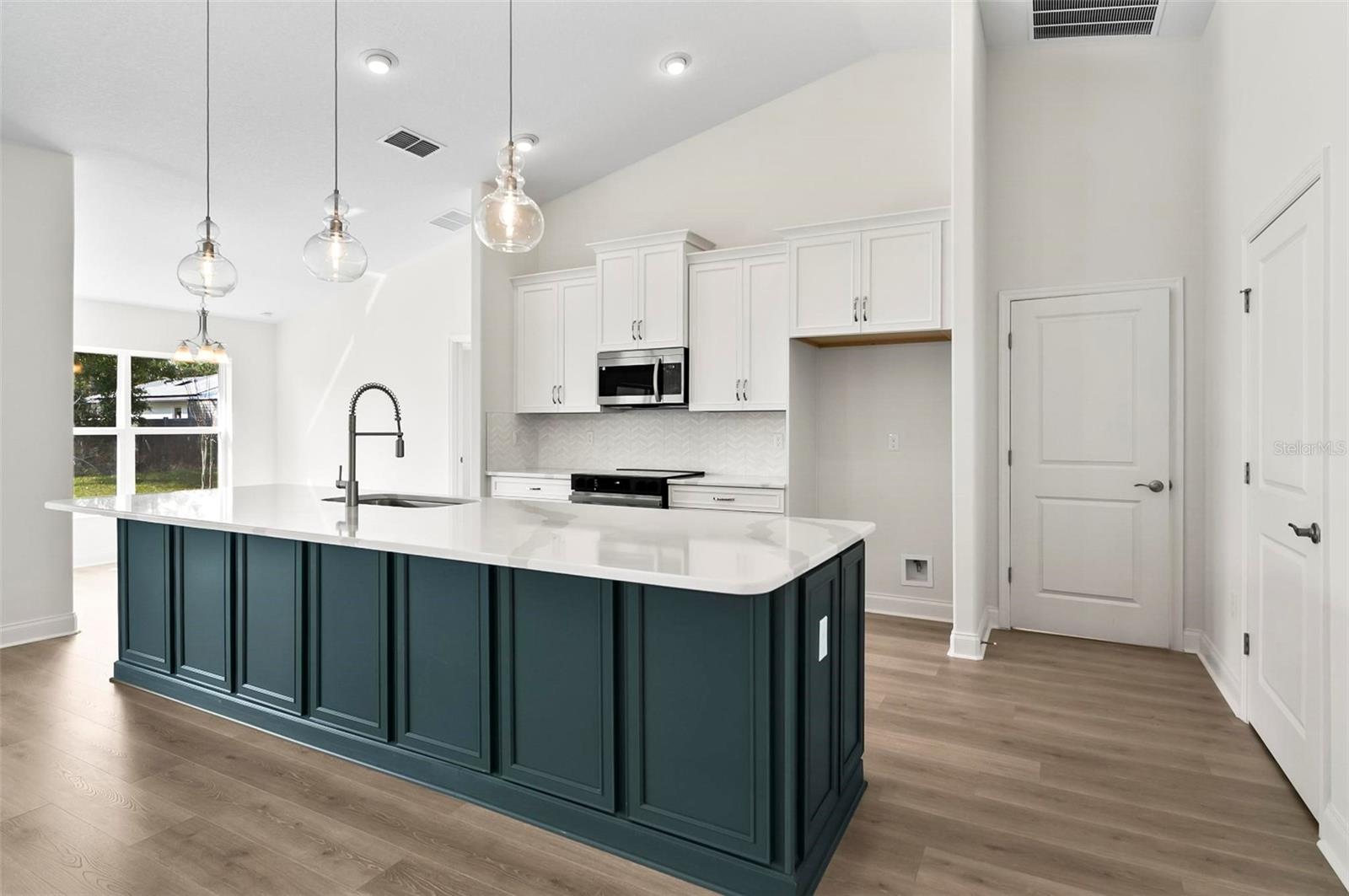 4 PINELARK LN, PALM COAST, FL, 32164