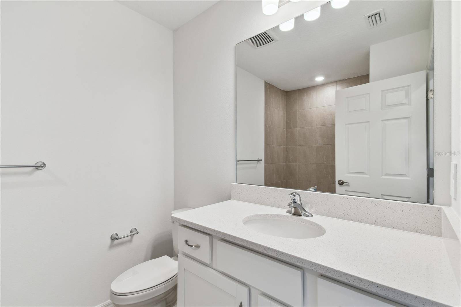 7428 CABIN LN, SARASOTA, FL, 34240