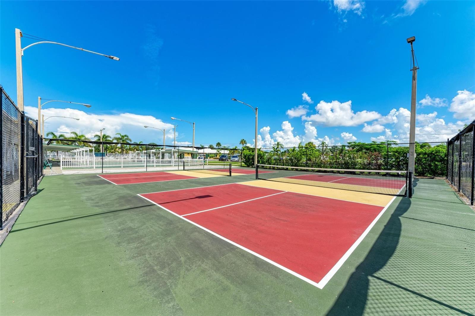 4921 PEBBLE BEACH AVE, SARASOTA, FL, 34234