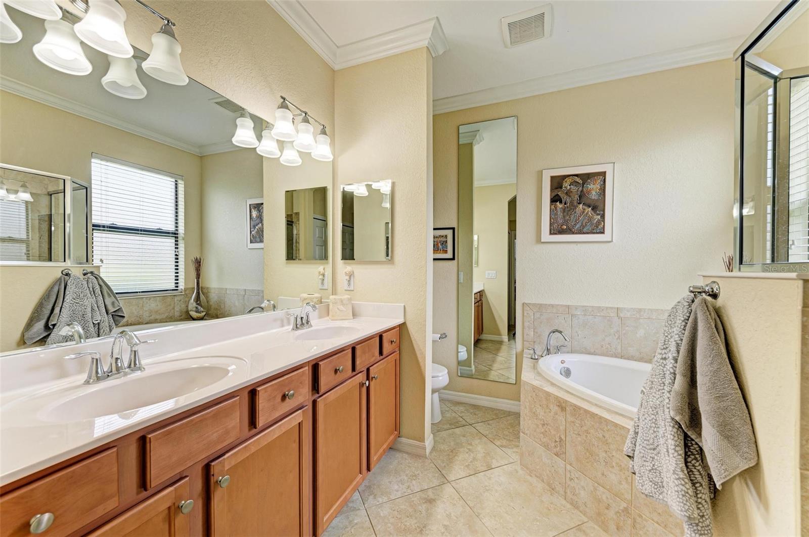 6678 WILLOWSHIRE WAY, BRADENTON, FL, 34212