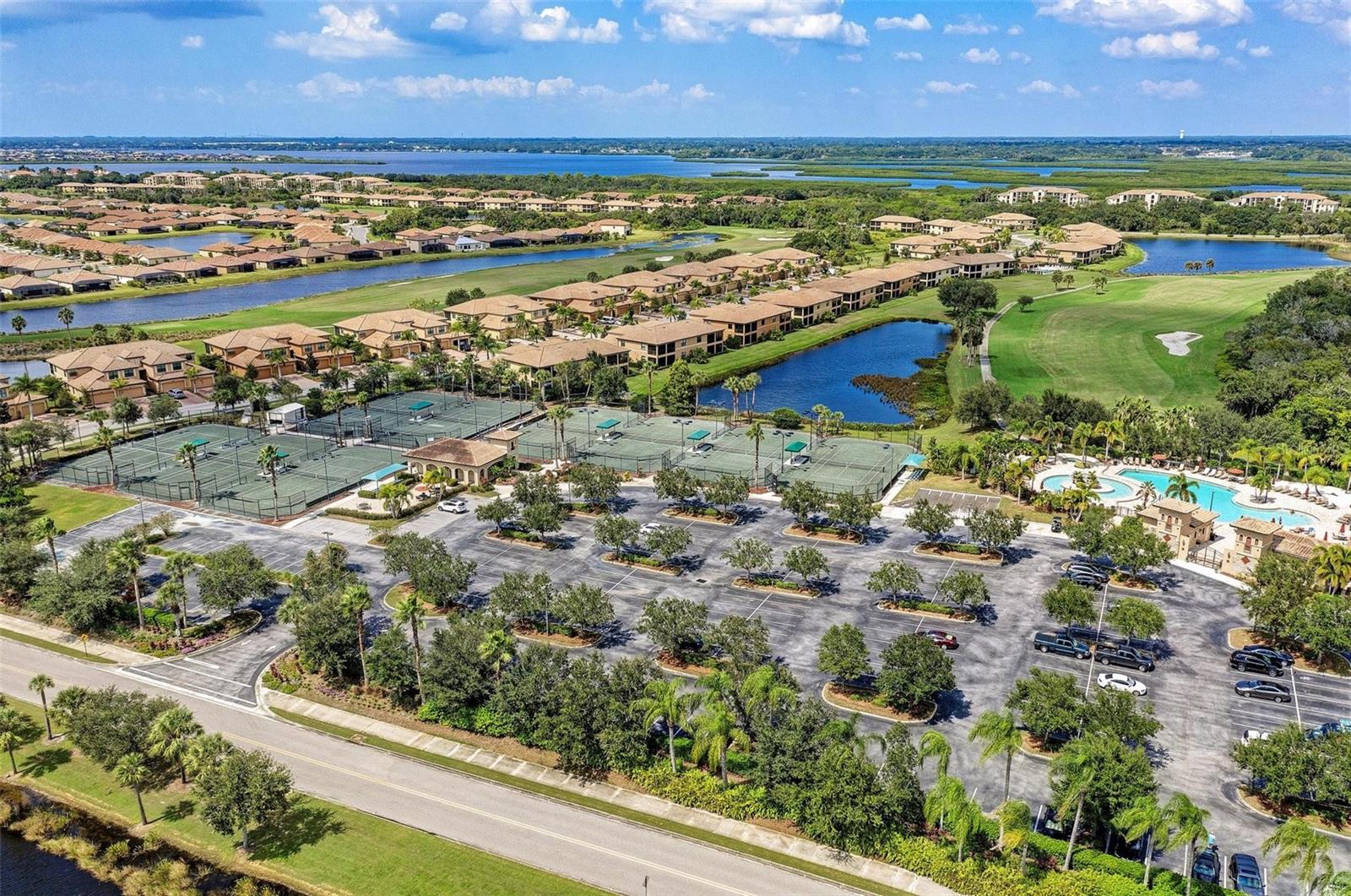 6678 WILLOWSHIRE WAY, BRADENTON, FL, 34212