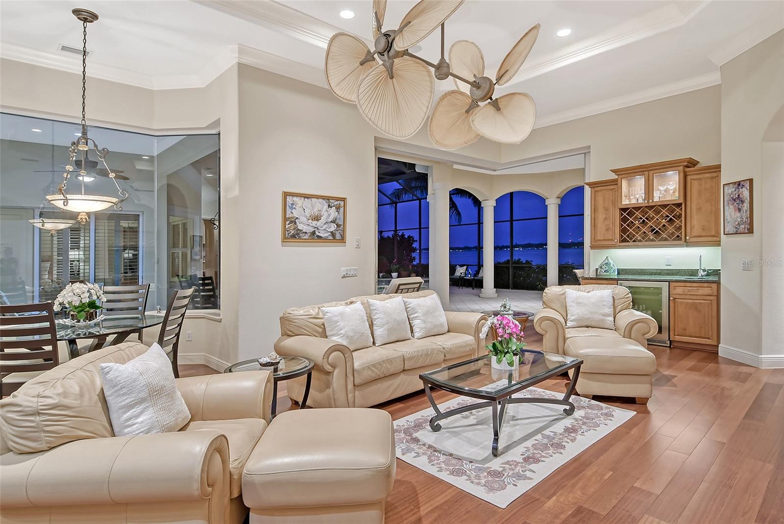 811 RIVIERA DUNES WAY, PALMETTO, FL, 34221