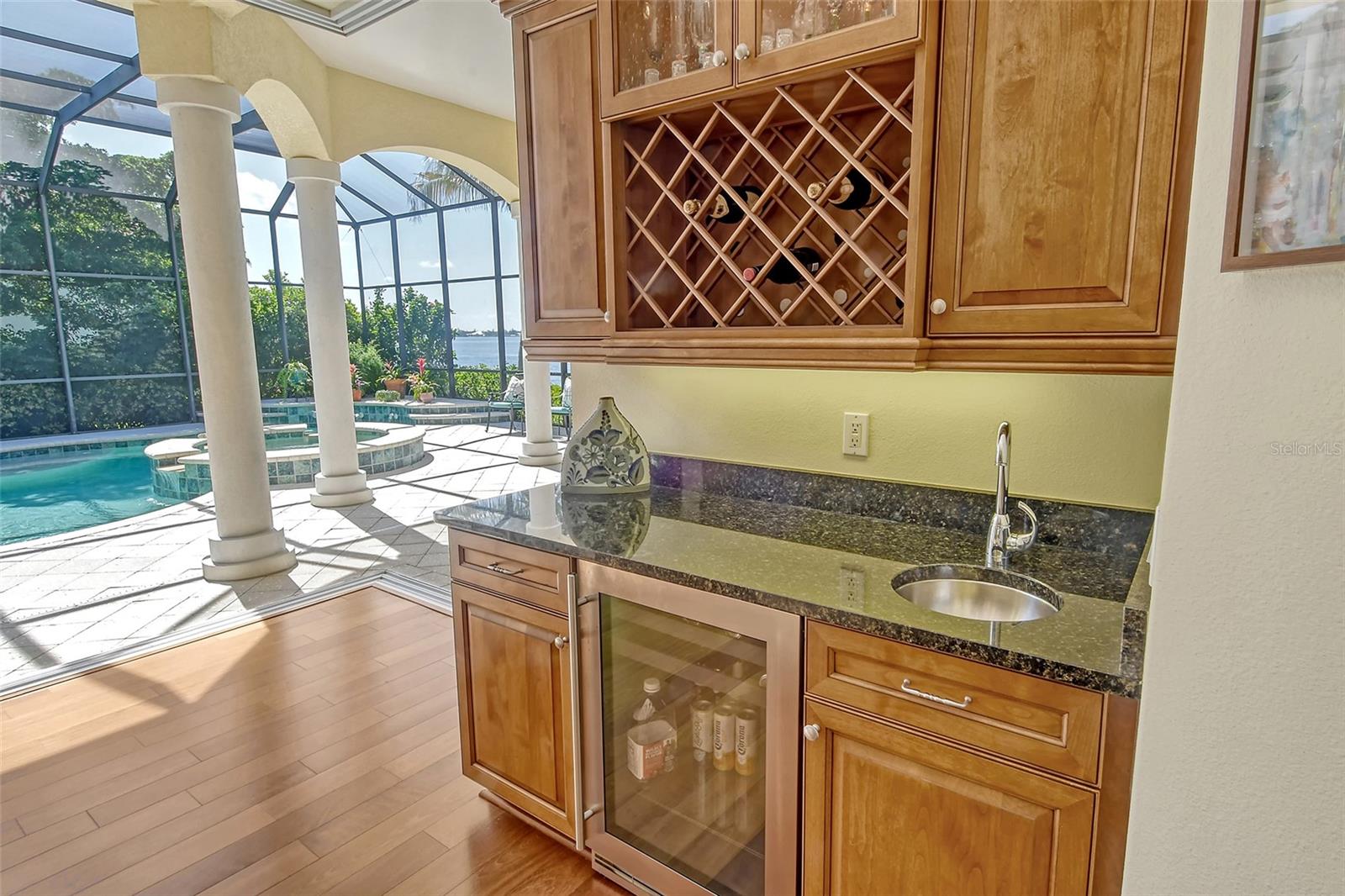 811 RIVIERA DUNES WAY, PALMETTO, FL, 34221