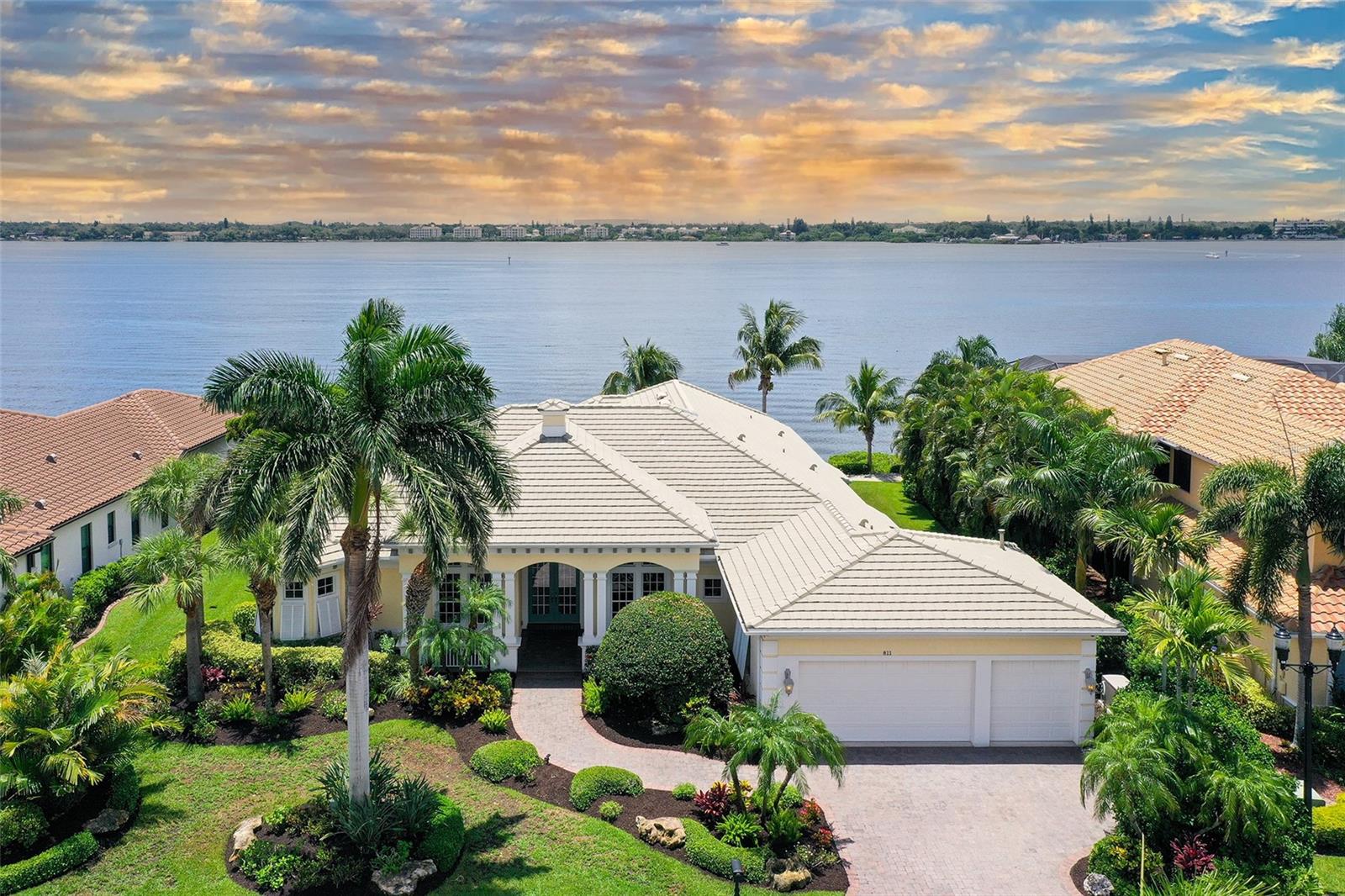 811 RIVIERA DUNES WAY, PALMETTO, FL, 34221