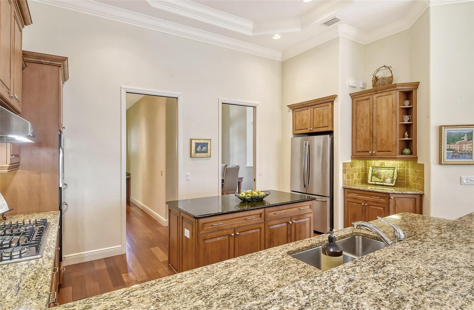 811 RIVIERA DUNES WAY, PALMETTO, FL, 34221