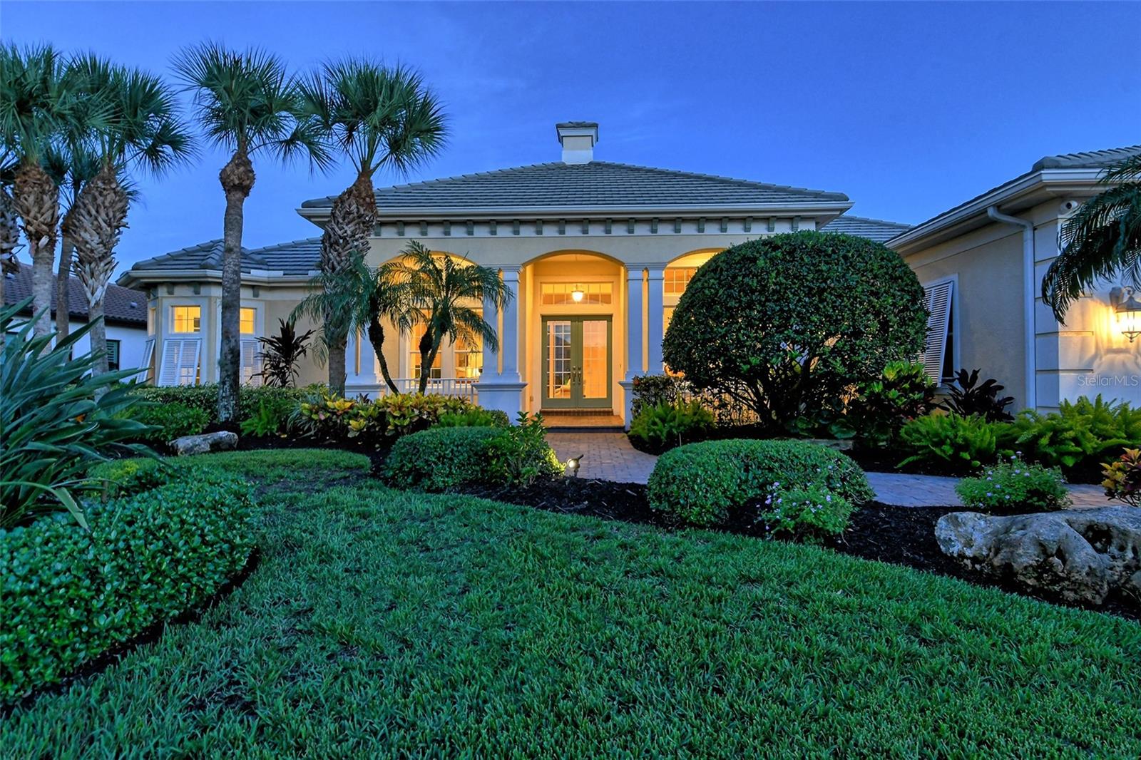 811 RIVIERA DUNES WAY, PALMETTO, FL, 34221