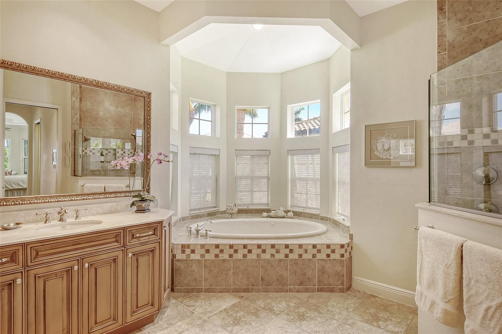 811 RIVIERA DUNES WAY, PALMETTO, FL, 34221
