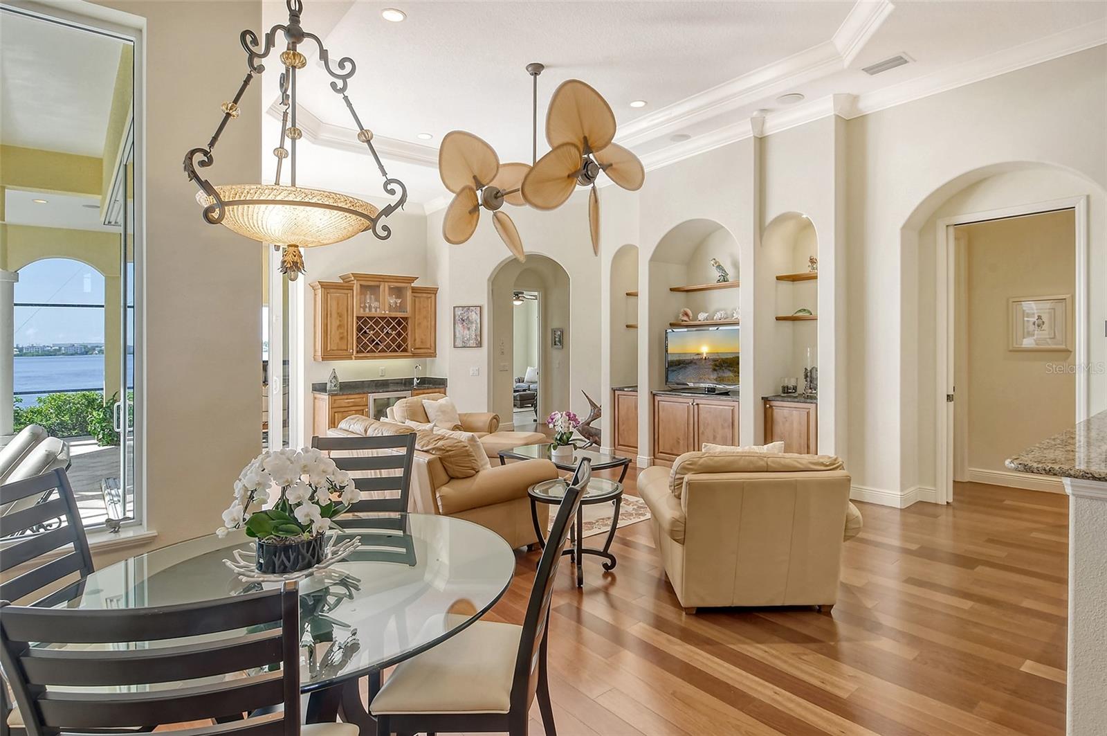 811 RIVIERA DUNES WAY, PALMETTO, FL, 34221