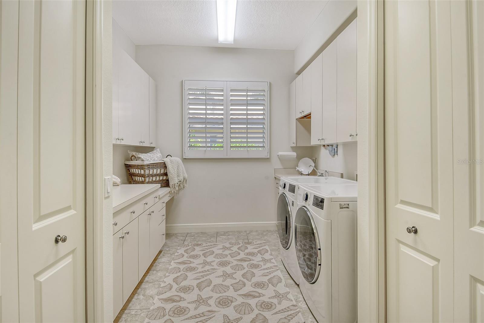 811 RIVIERA DUNES WAY, PALMETTO, FL, 34221