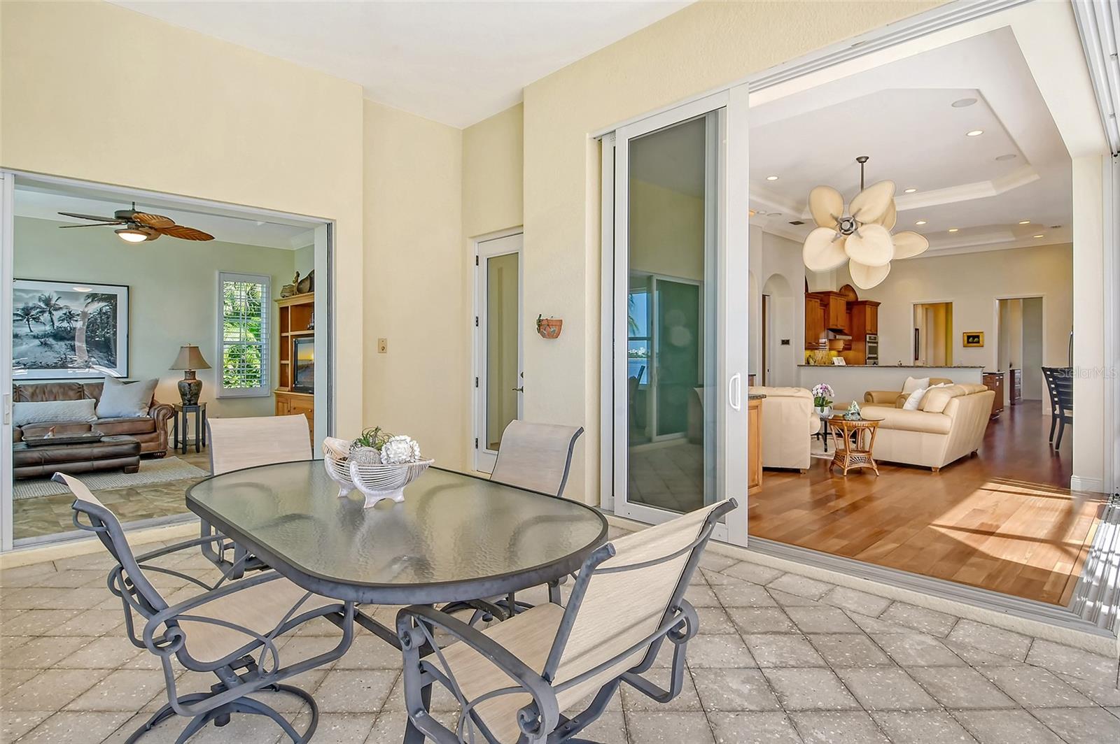 811 RIVIERA DUNES WAY, PALMETTO, FL, 34221
