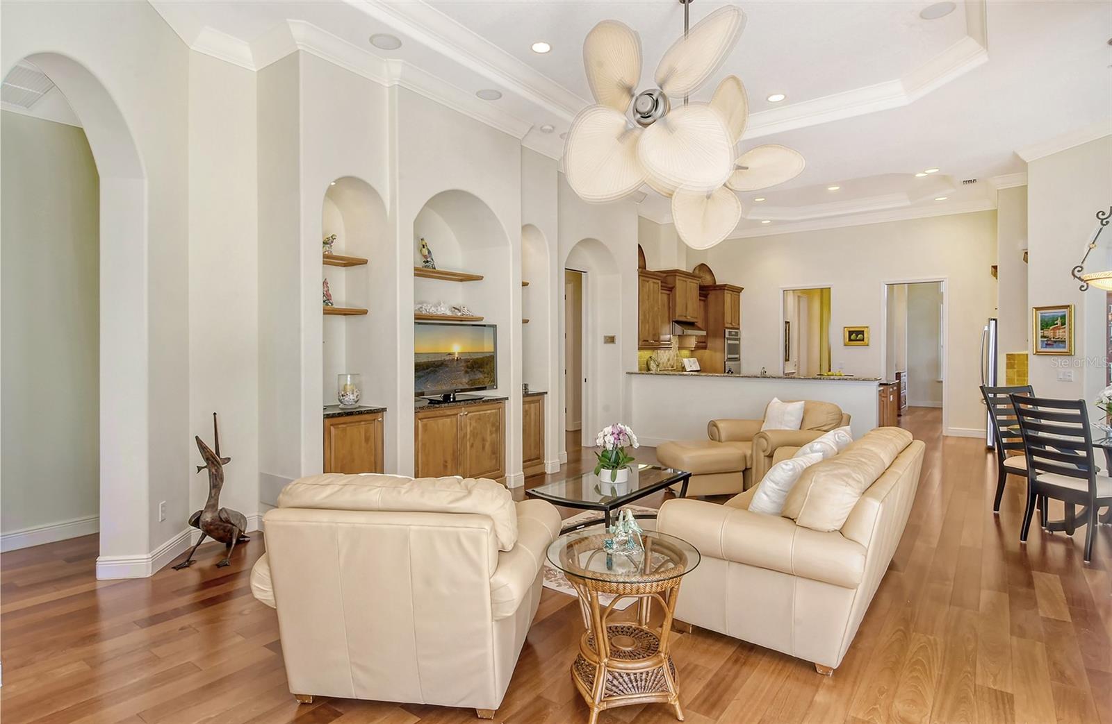 811 RIVIERA DUNES WAY, PALMETTO, FL, 34221