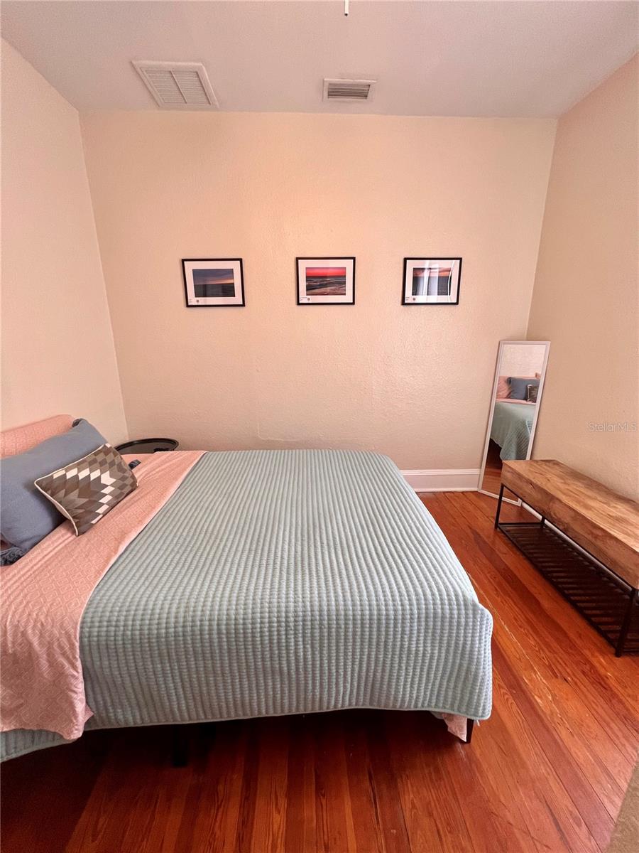 905 JONES ST, CLEARWATER, FL, 33755
