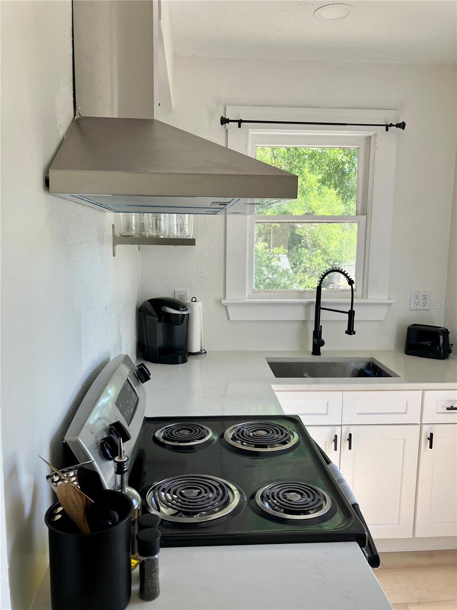 905 JONES ST, CLEARWATER, FL, 33755
