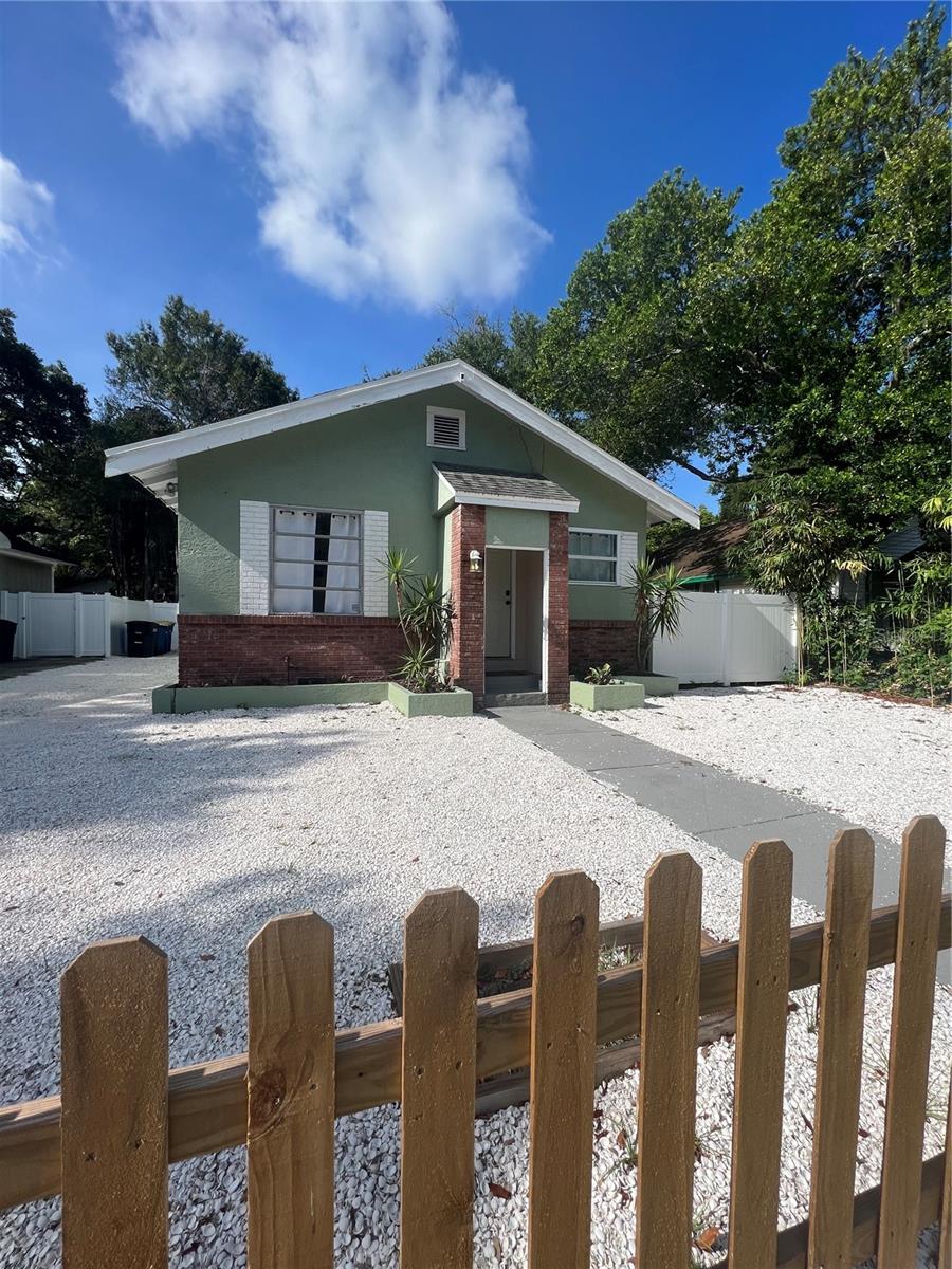 905 JONES ST, CLEARWATER, FL, 33755