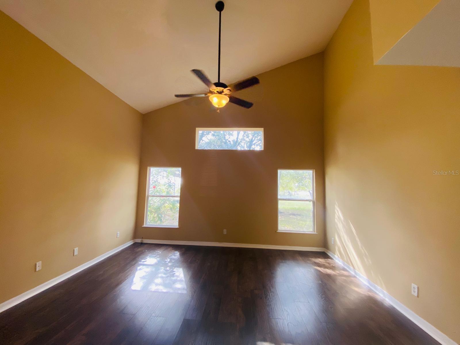 152 DAKOTA AVE, GROVELAND, FL, 34736